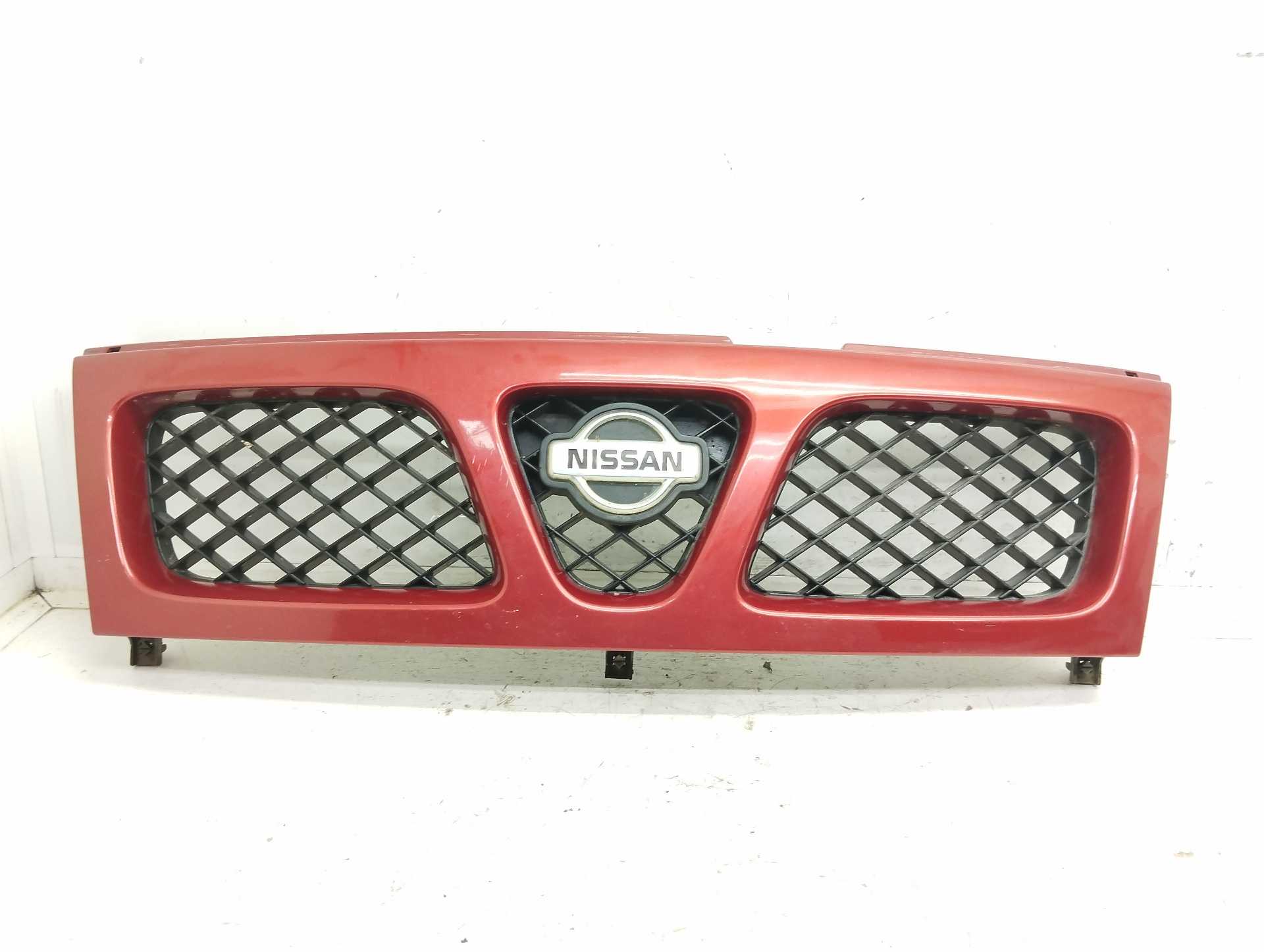 Recambio de rejilla delantera para nissan terrano/terrano.ii (r20) avenue referencia OEM IAM 623107F  
