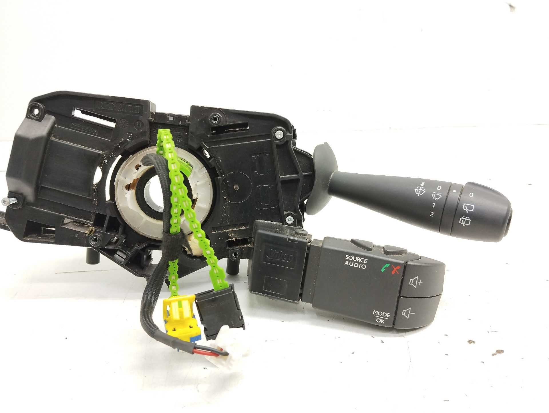 Recambio de mando limpia para dacia lodgy comfort referencia OEM IAM 255671453R  