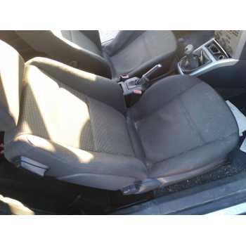 ASIENTO DELANTERO DERECHO 