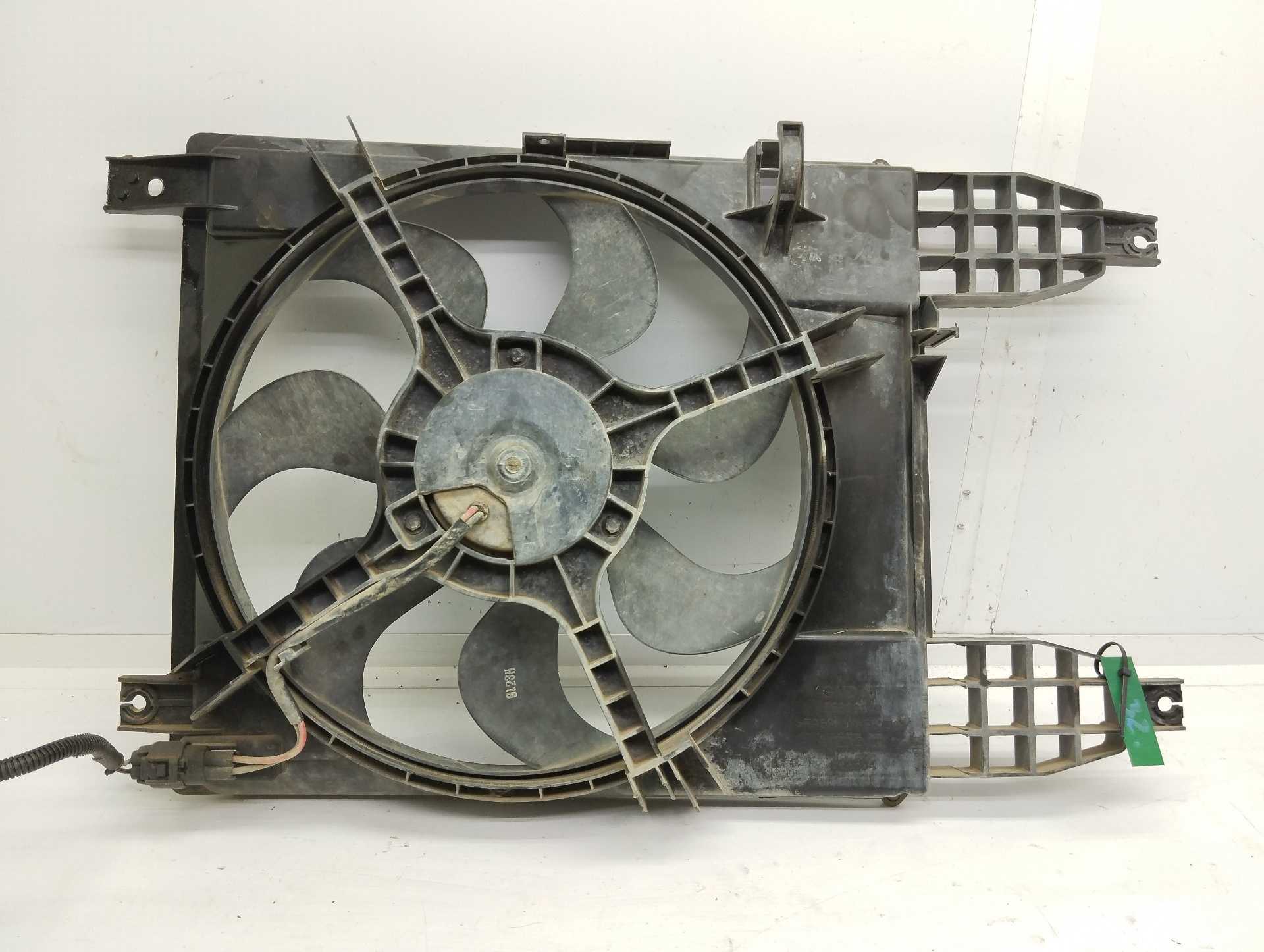 Recambio de electroventilador para chevrolet aveo ls referencia OEM IAM 95950489  
