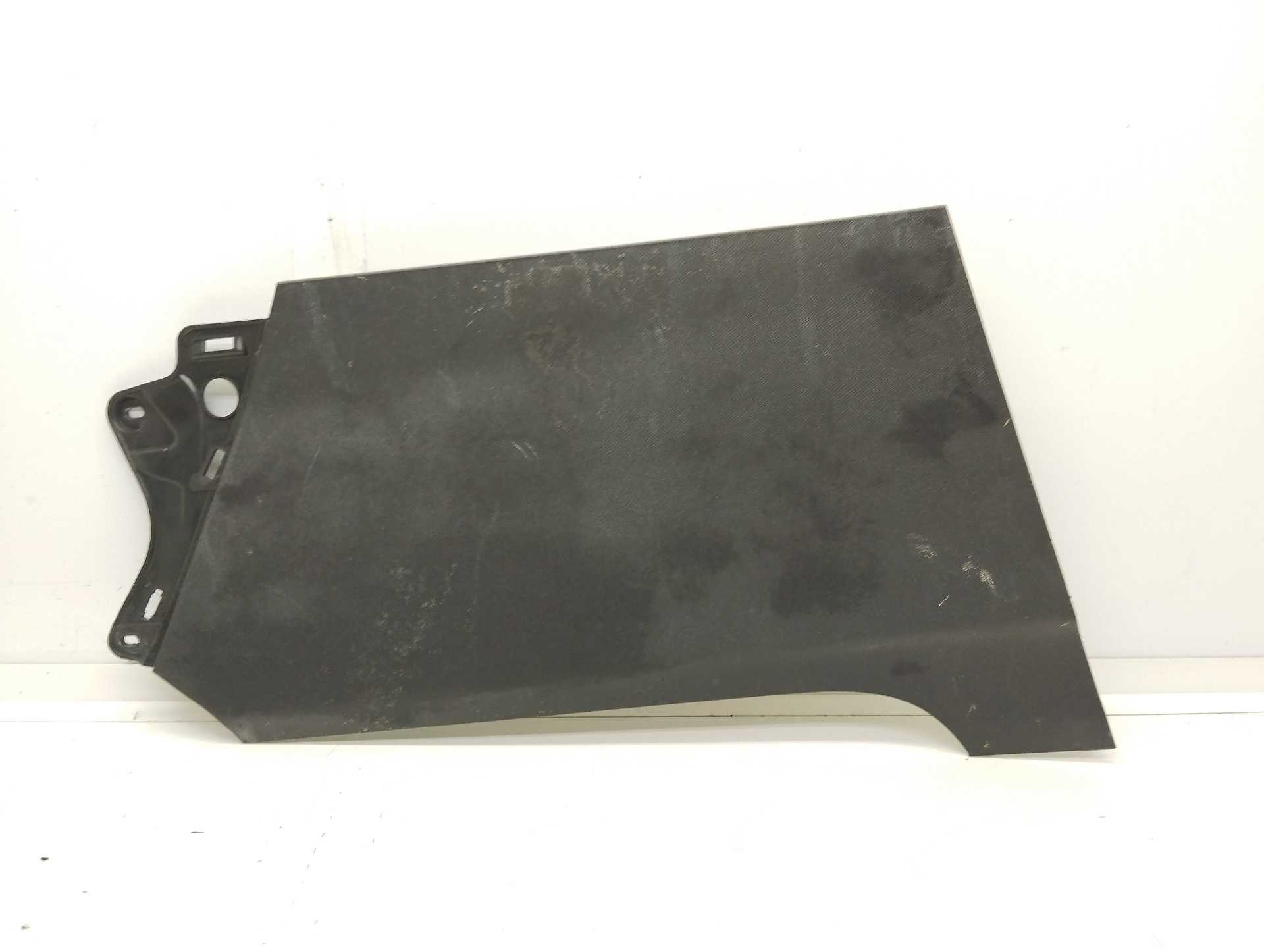 Recambio de moldura para citroën c5 aircross c-series referencia OEM IAM 9817158577  