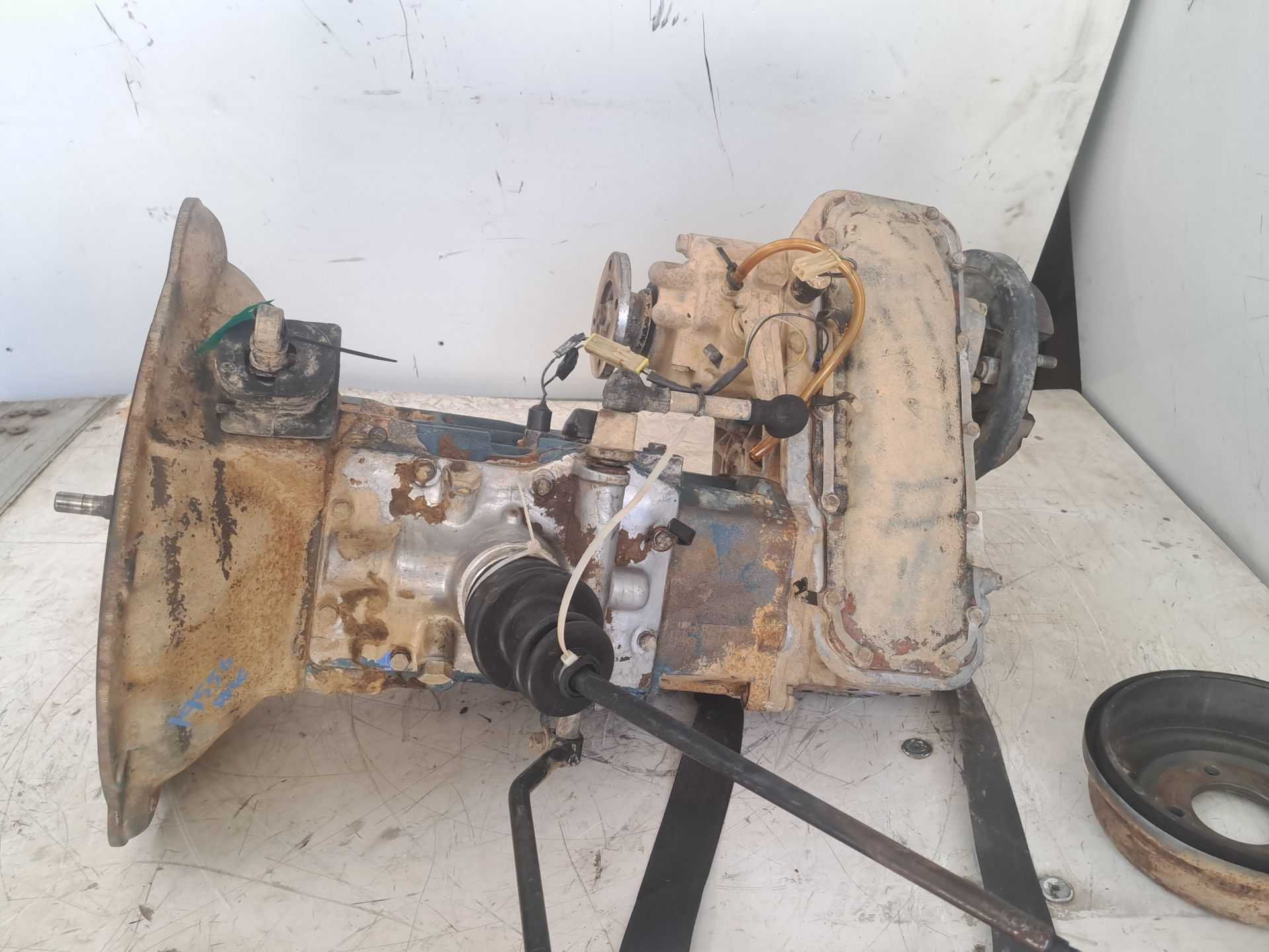 Recambio de caja cambios para nissan patrol (k/w160) familiar (w160) referencia OEM IAM   
