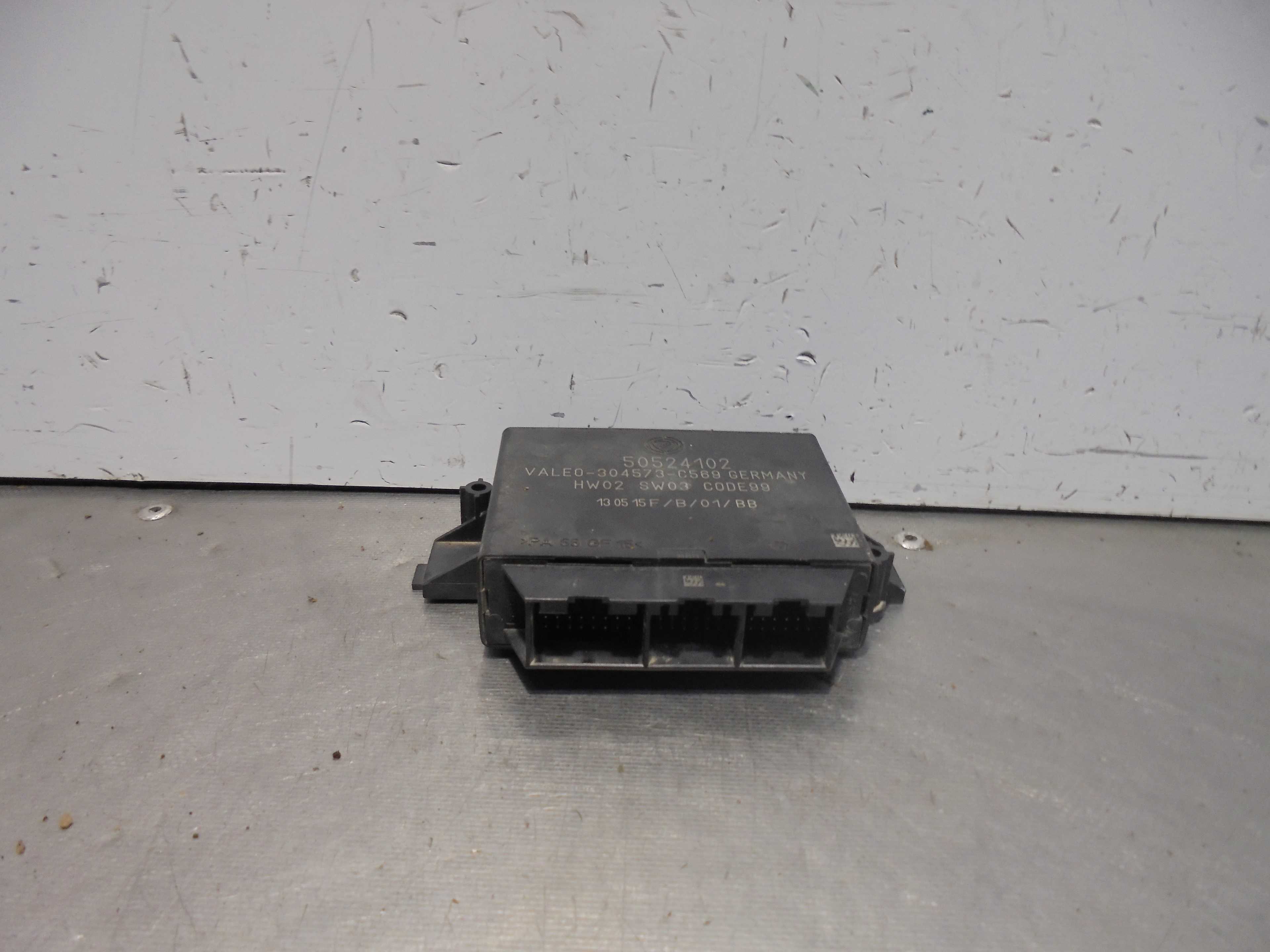 Recambio de centralita parking para alfa romeo giulietta (191) distinctive referencia OEM IAM 50524102 VALEO 