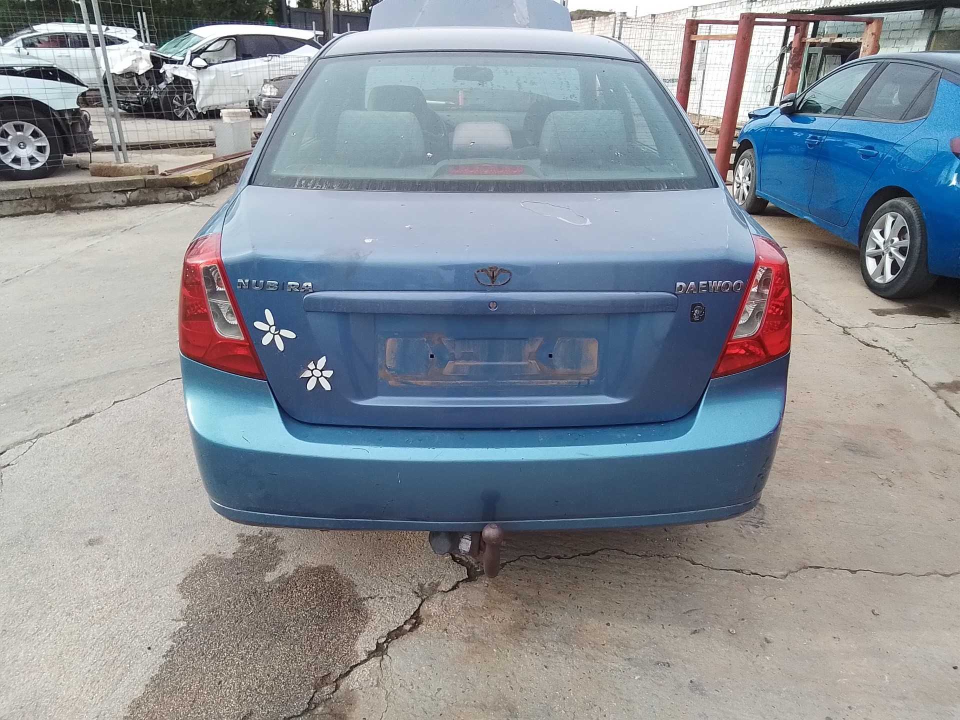 Recambio de tapa maletero para daewoo nubira berlina se referencia OEM IAM   