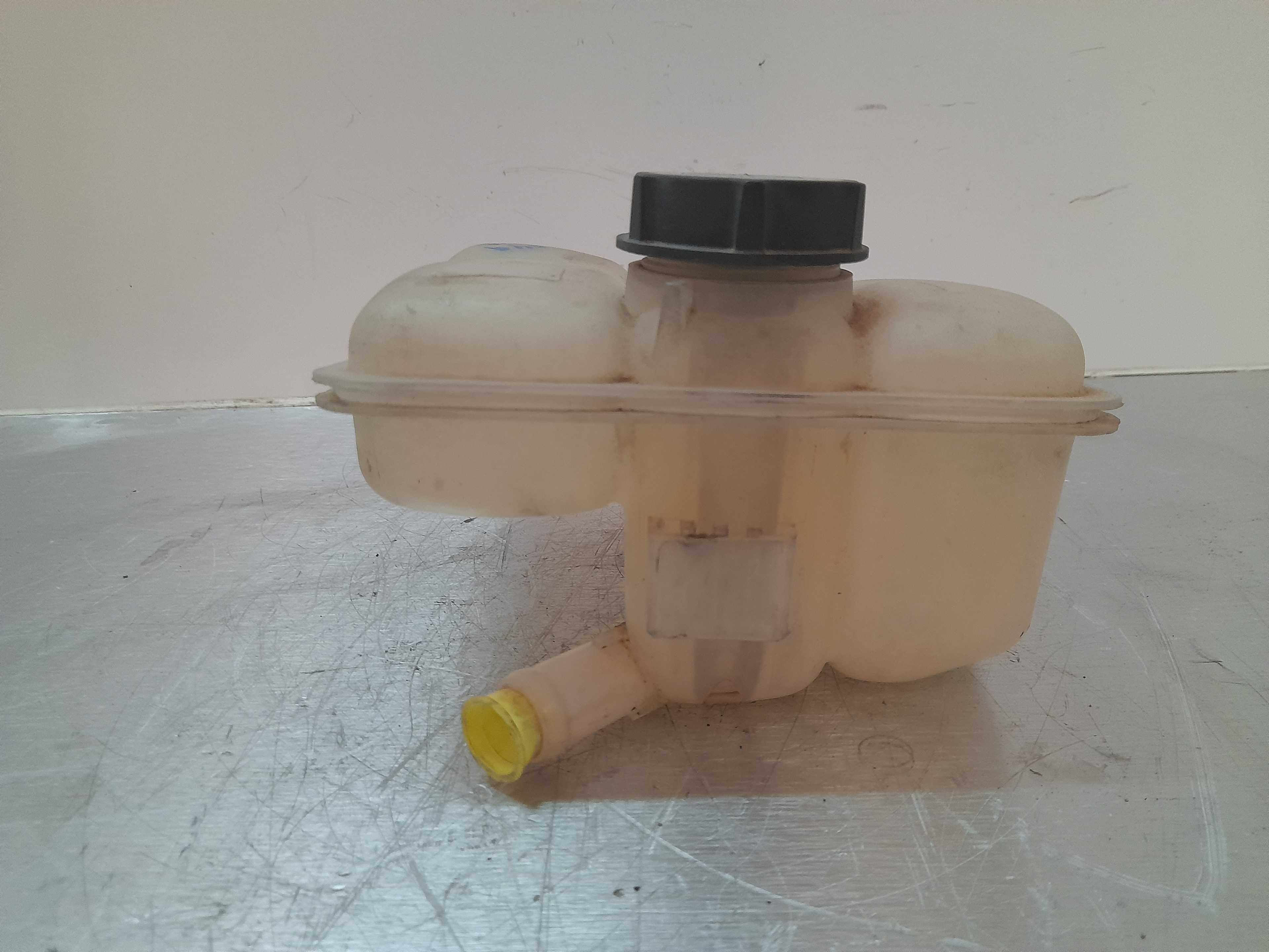 Recambio de deposito expansion para ford focus lim. (cb4) business referencia OEM IAM 3M5H8K218  