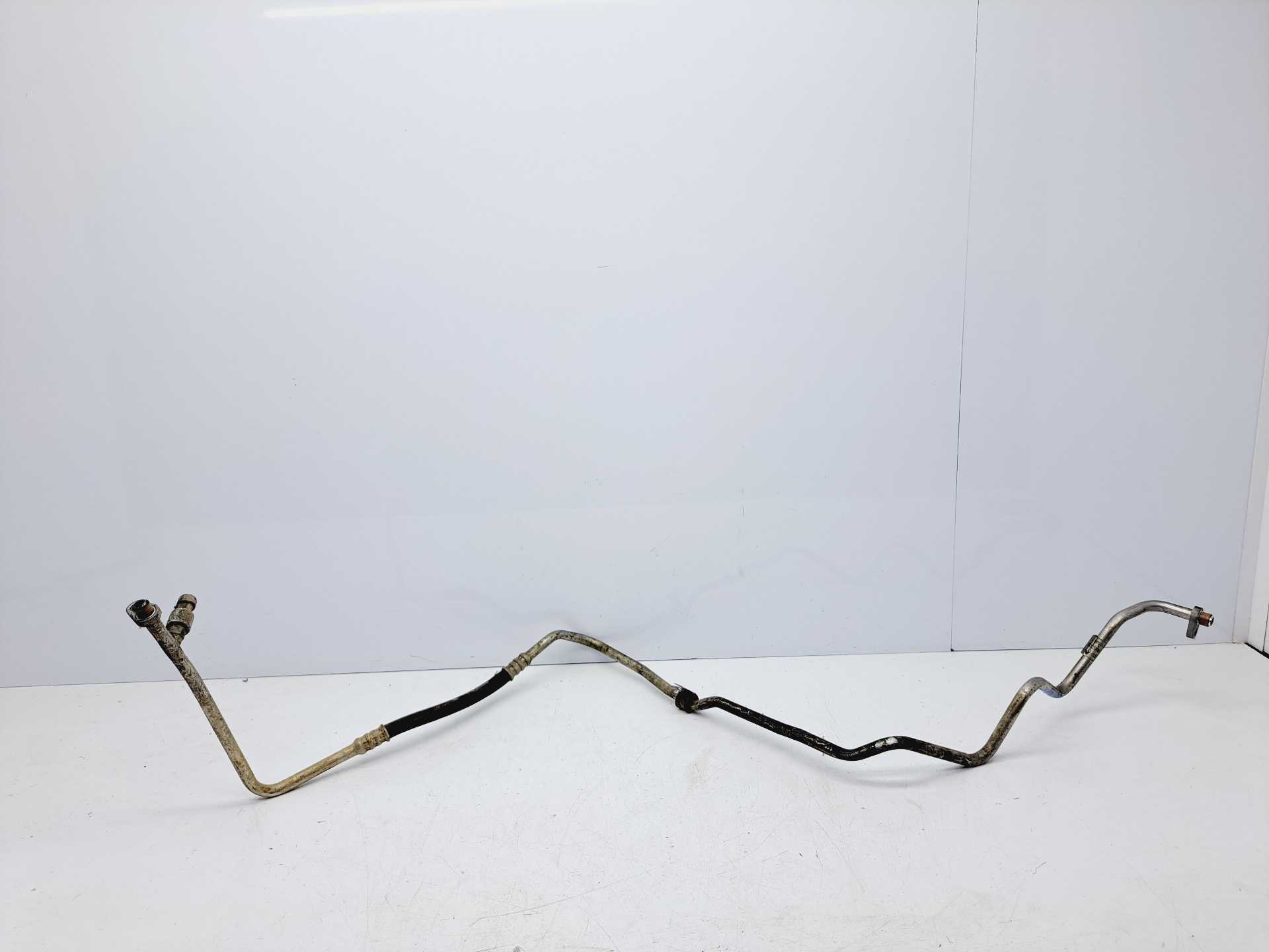 Recambio de tubos aire acondicionado para renault scenic ii 1.9 dci diesel referencia OEM IAM 8200359686  