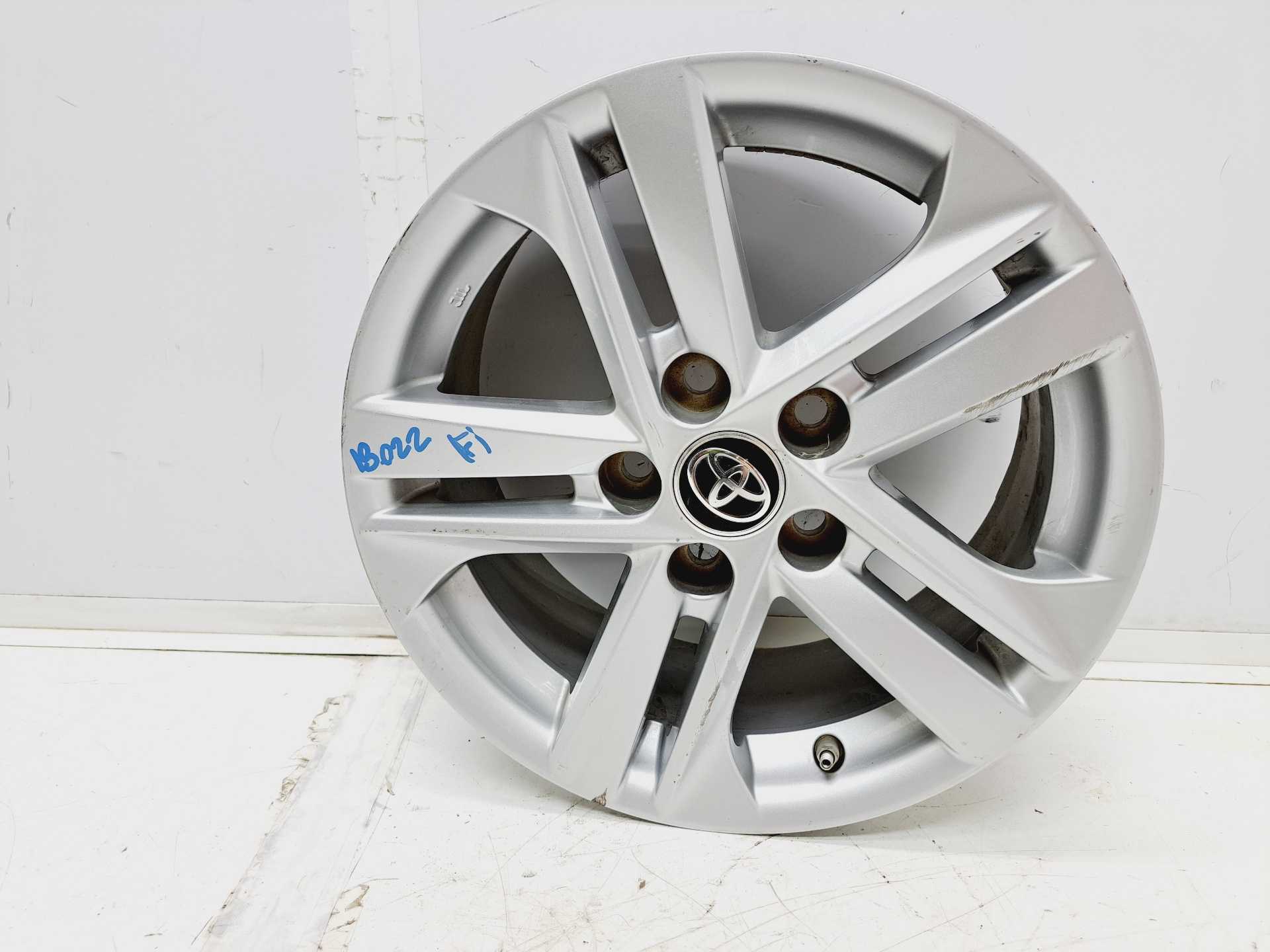 Recambio de llanta para toyota corolla hybrid (e21) 1.8 referencia OEM IAM R16  