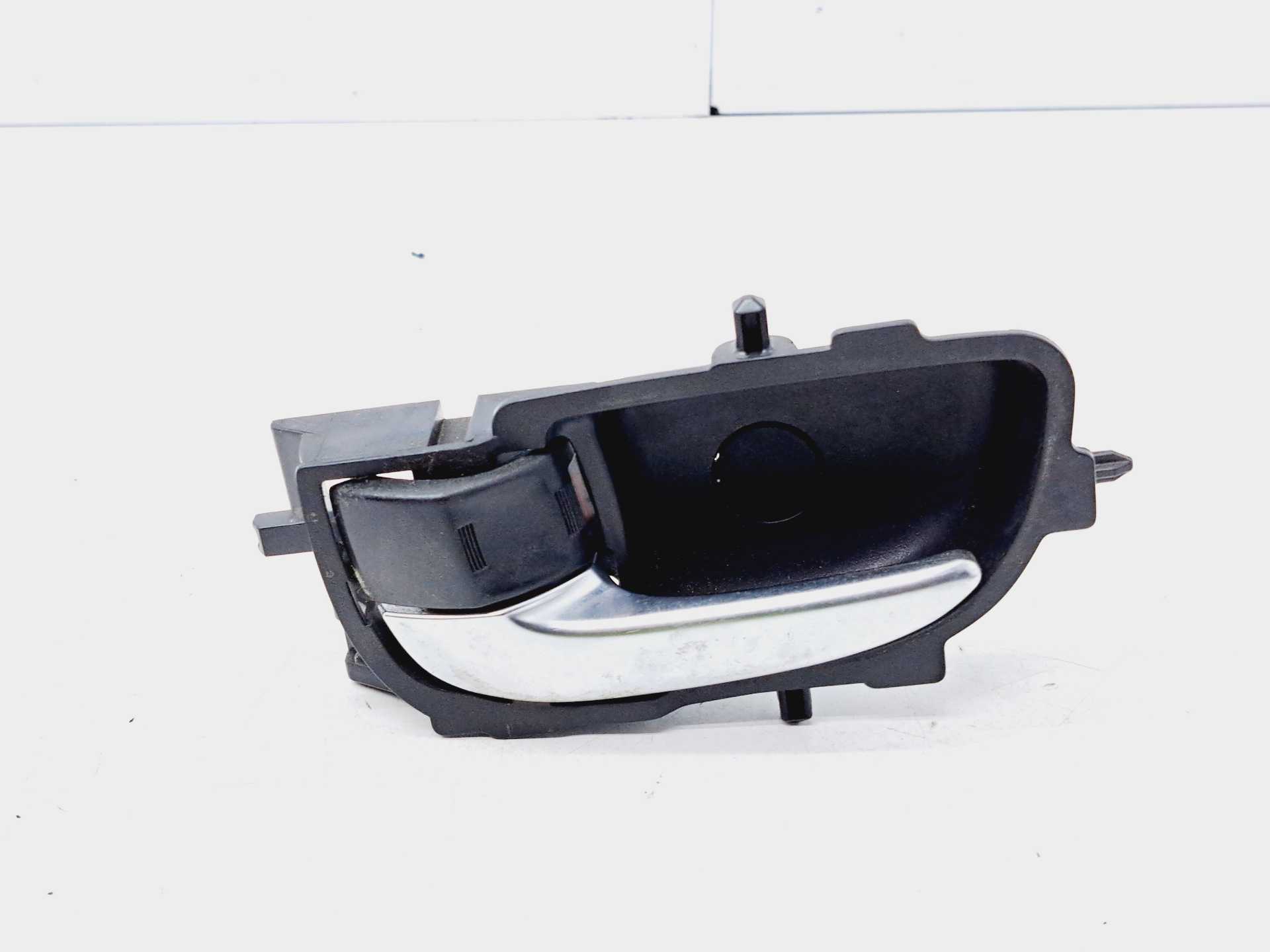 Recambio de maneta interior delantera izquierda para toyota auris 1.8 16v (híbrido) referencia OEM IAM 692060D271  