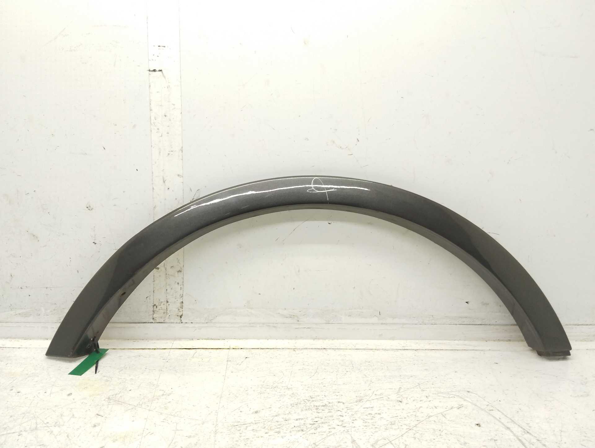 Recambio de aletin trasero derecho para ford kuga (cbs) st-line 2wd referencia OEM IAM CV4JS286D02ABW 1879880 