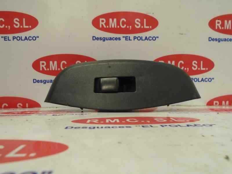 Recambio de mando elevalunas delantero derecho para kia shuma ii 1.6 cat referencia OEM IAM   