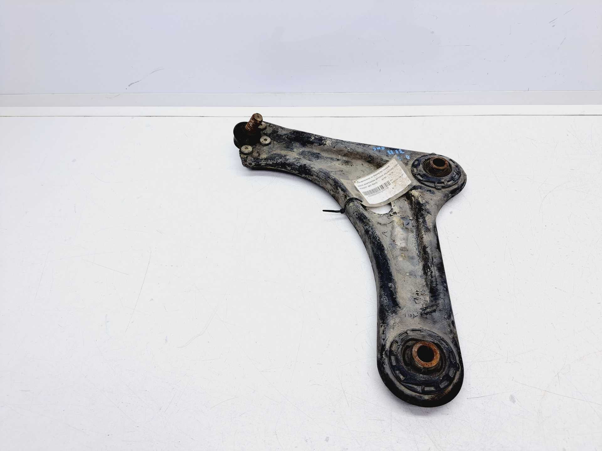 Recambio de brazo suspension inferior delantero izquierdo para peugeot 1007 sporty referencia OEM IAM   