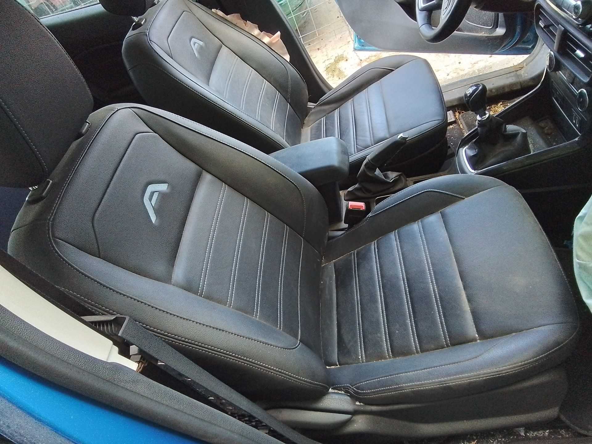 Recambio de asiento delantero derecho para ford ecosport (cr6) cool&connect referencia OEM IAM   