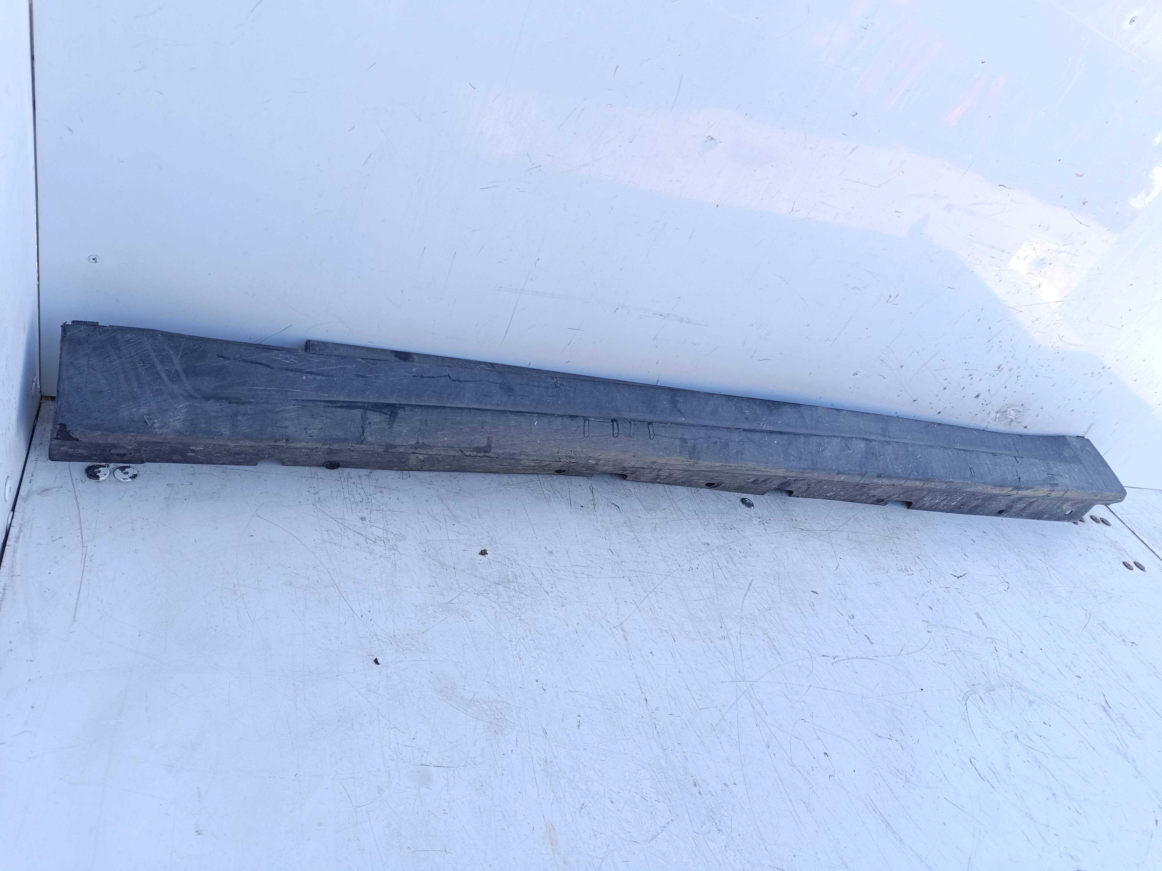 Recambio de estribo izquierdo para alfa romeo stelvio (630) executive 4wd referencia OEM IAM   