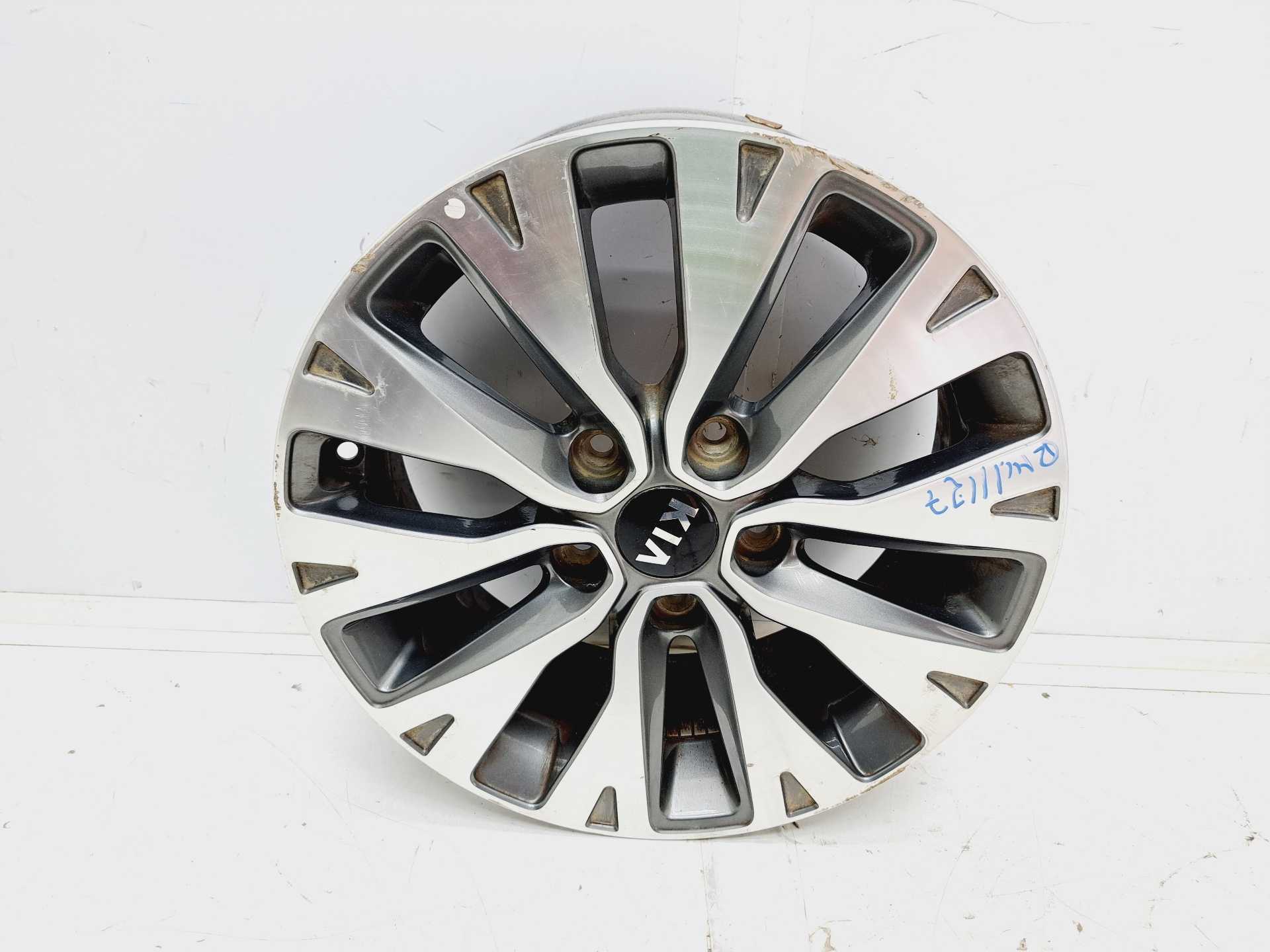 Recambio de llanta para kia cee´d business referencia OEM IAM R16 52910A2800 