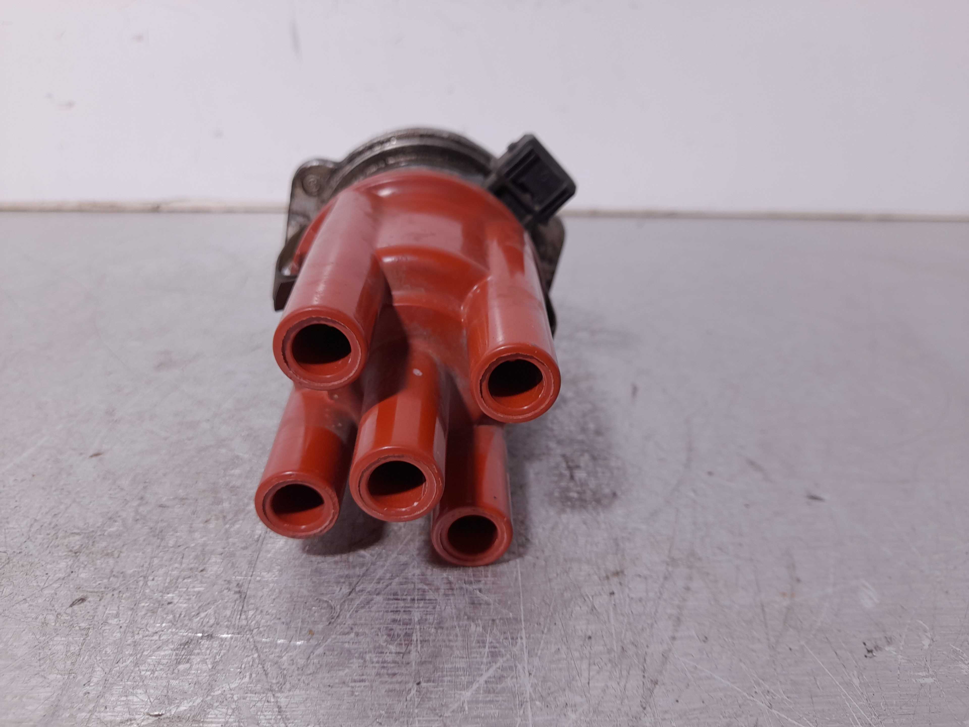 Recambio de delco para opel corsa b fresh referencia OEM IAM 0237521024 BOSCH 