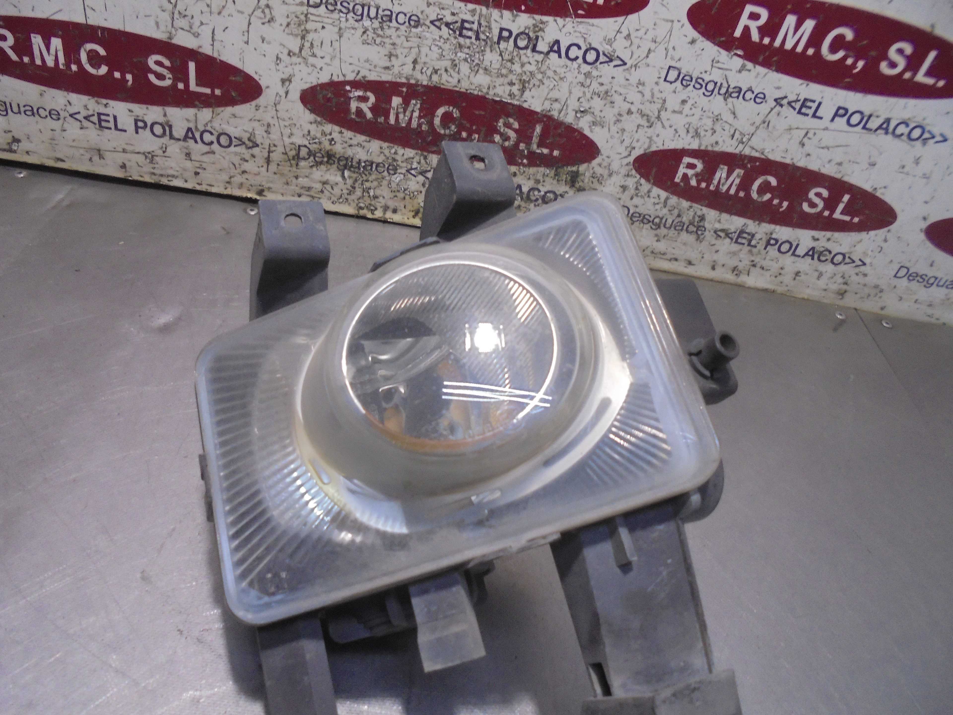 Recambio de faro antiniebla derecho para opel zafira b cosmo referencia OEM IAM 24462134  