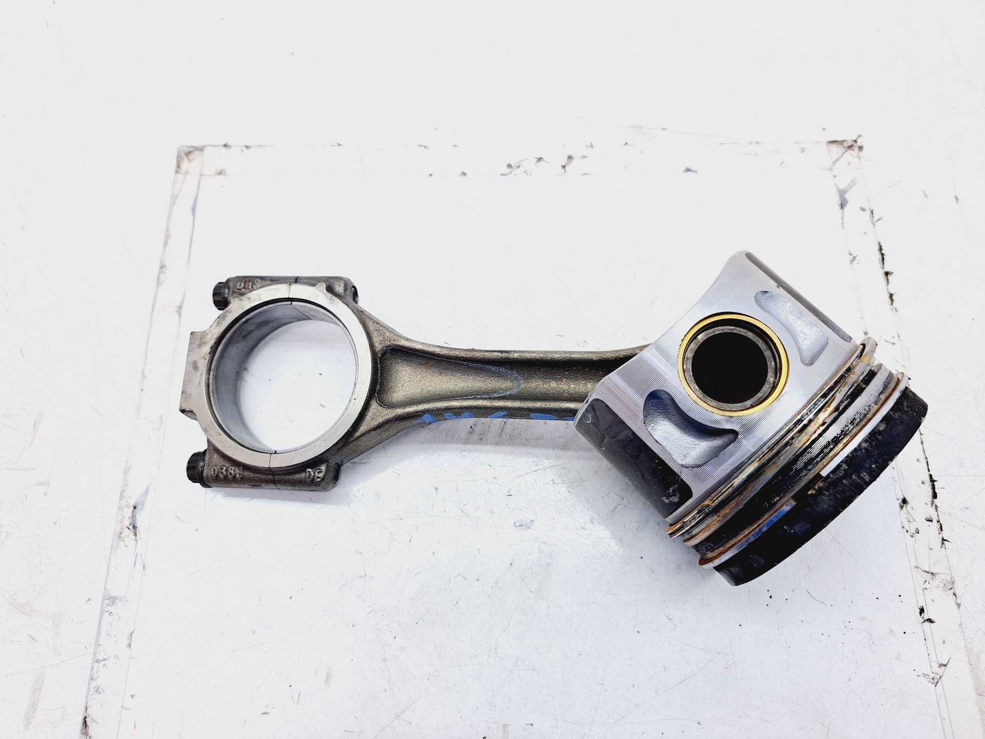 Recambio de piston para ford galaxy (vy) ambiente referencia OEM IAM  1147706 