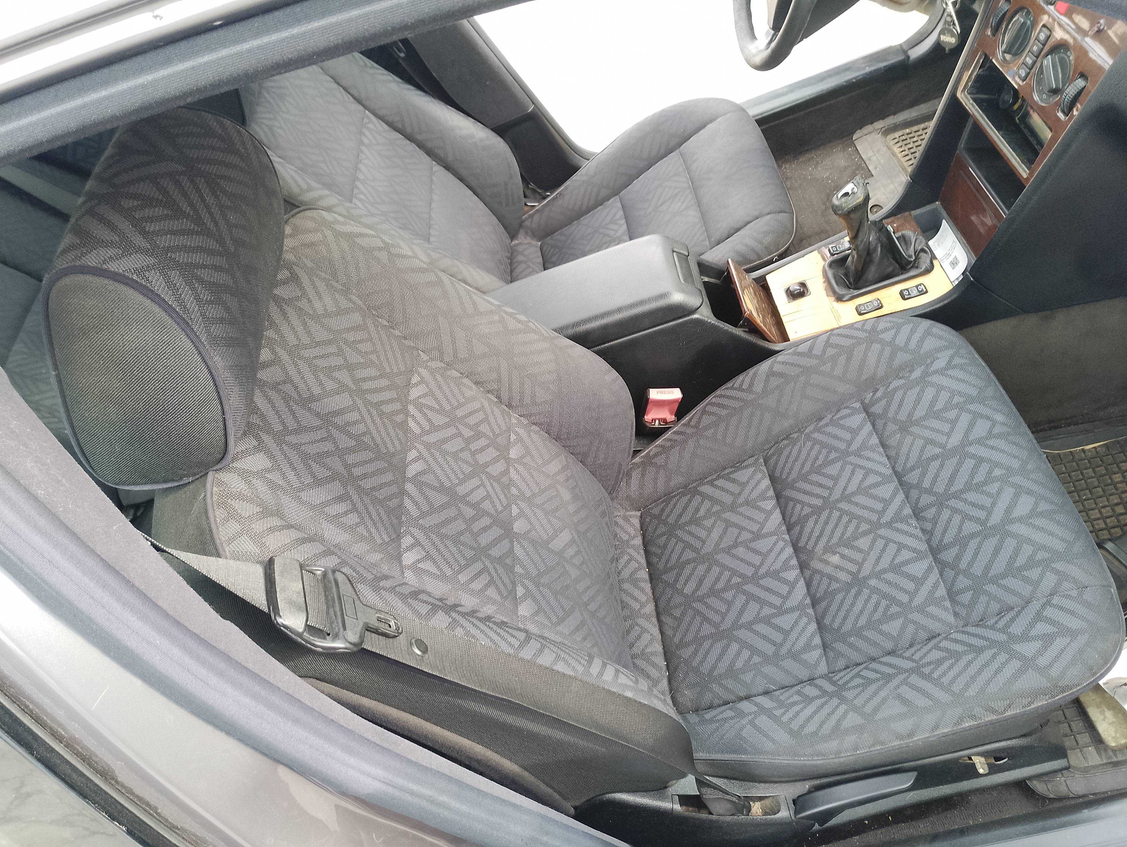 Recambio de asiento delantero derecho para mercedes-benz clase c (w202) berlina 180 (202.018) referencia OEM IAM   