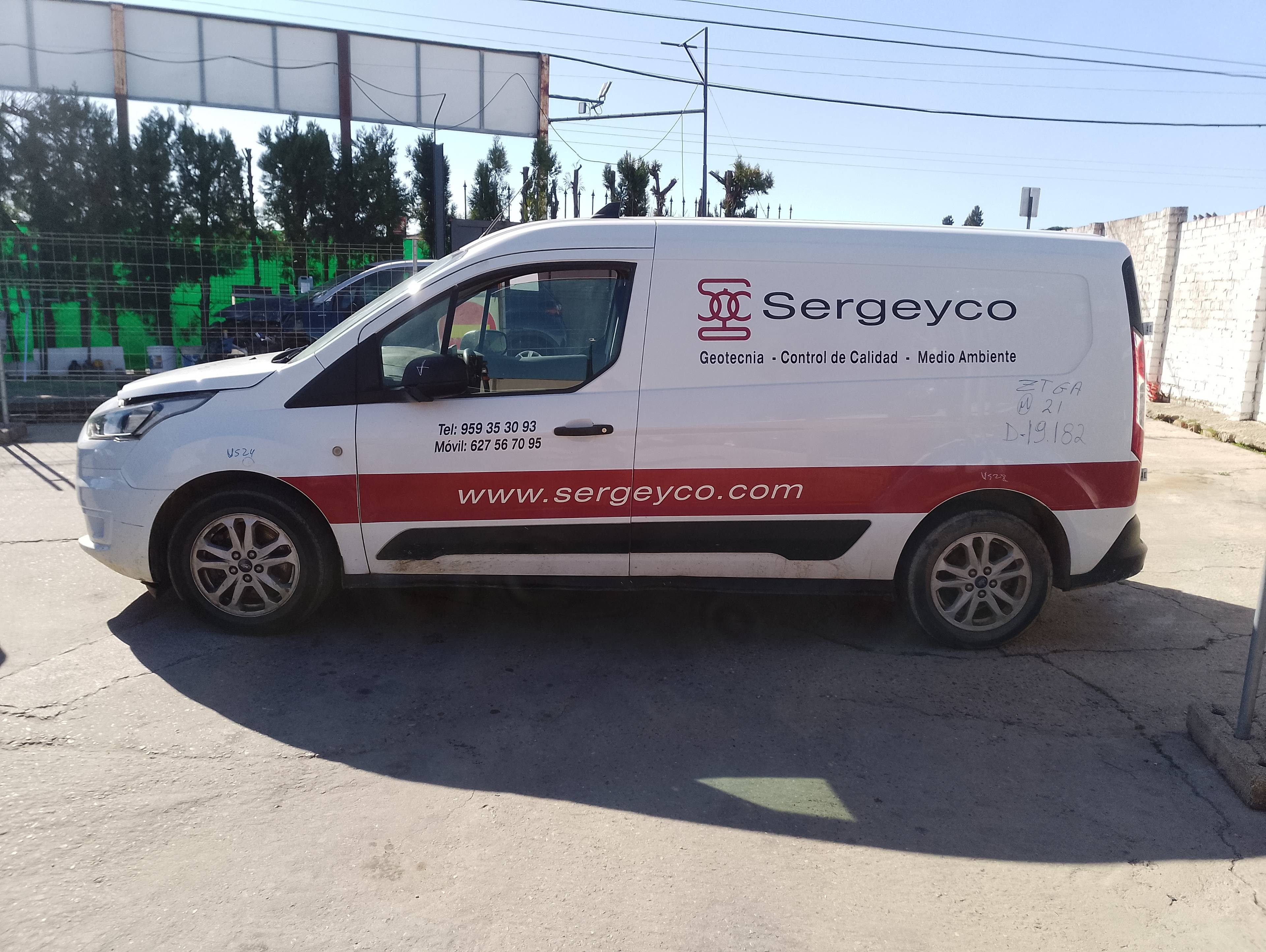 ford transit connect del año 2021