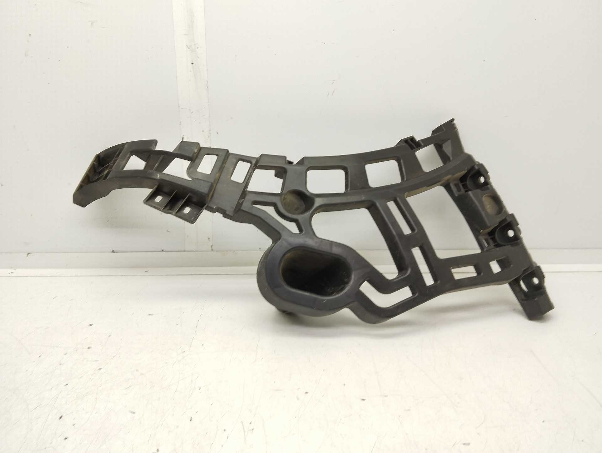 Recambio de soporte paragolpes trasero para citroën c5 aircross c-series referencia OEM IAM 9833400080  