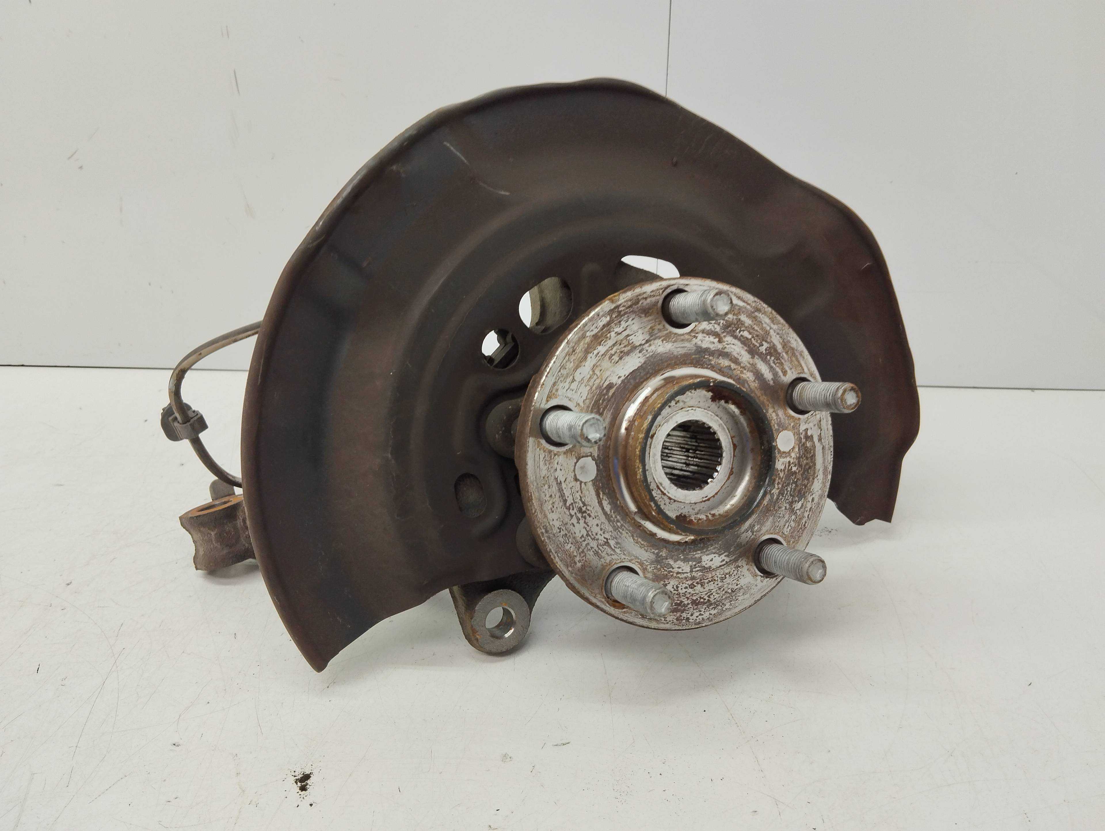 Recambio de mangueta delantera izquierda para toyota auris 1.8 16v (híbrido) referencia OEM IAM 4355002010  