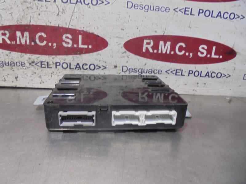 Recambio de centralita bcm para hyundai ix35 2.0 crdi cat referencia OEM IAM 954002Y300  