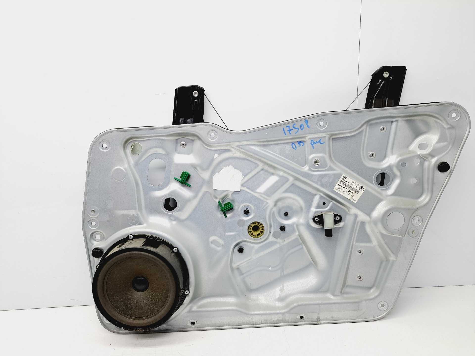 Recambio de elevalunas delantero derecho para volkswagen tiguan (5n1) 2.0 tdi referencia OEM IAM 5N1837730A 5N0837462 BROSE