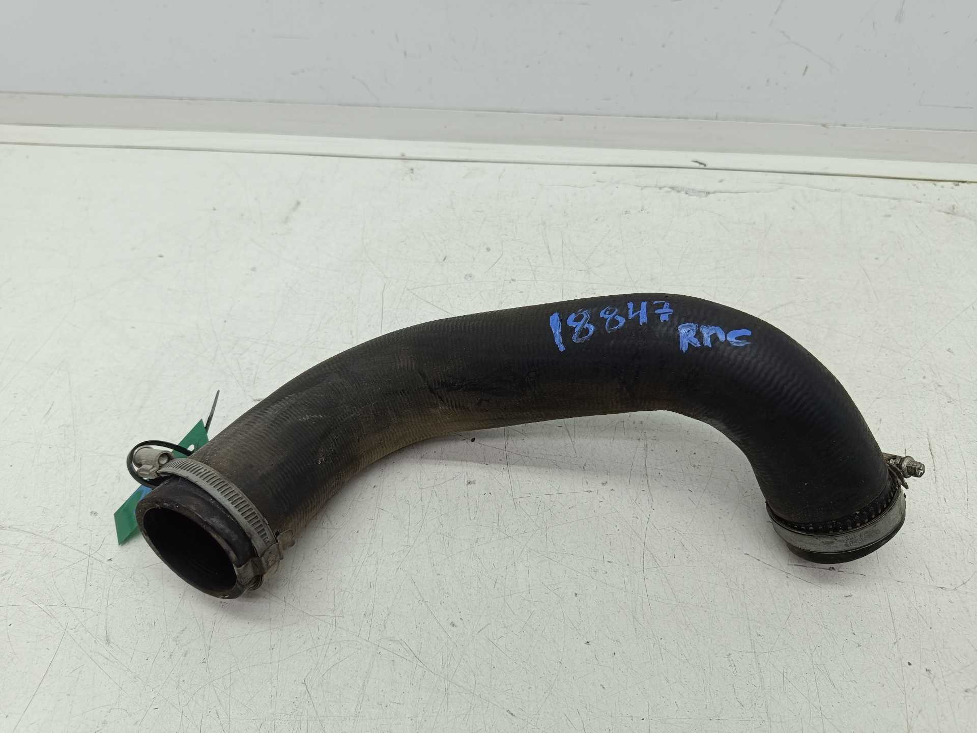 Recambio de tubo admision turbo para ford focus berlina (cap) ambiente (d) referencia OEM IAM 0801157971021130  