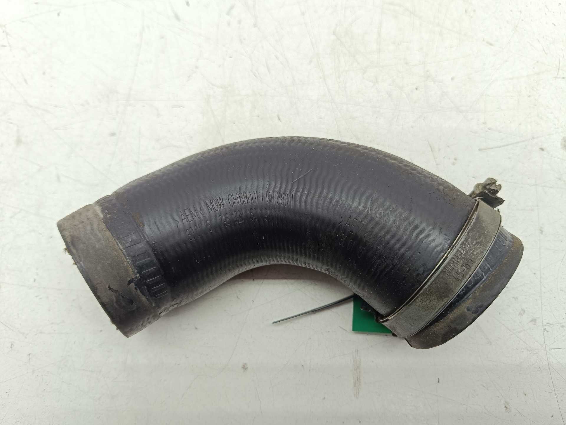 Recambio de tubo admision turbo para ford focus berlina (cap) ambiente (d) referencia OEM IAM 300115798102115091  