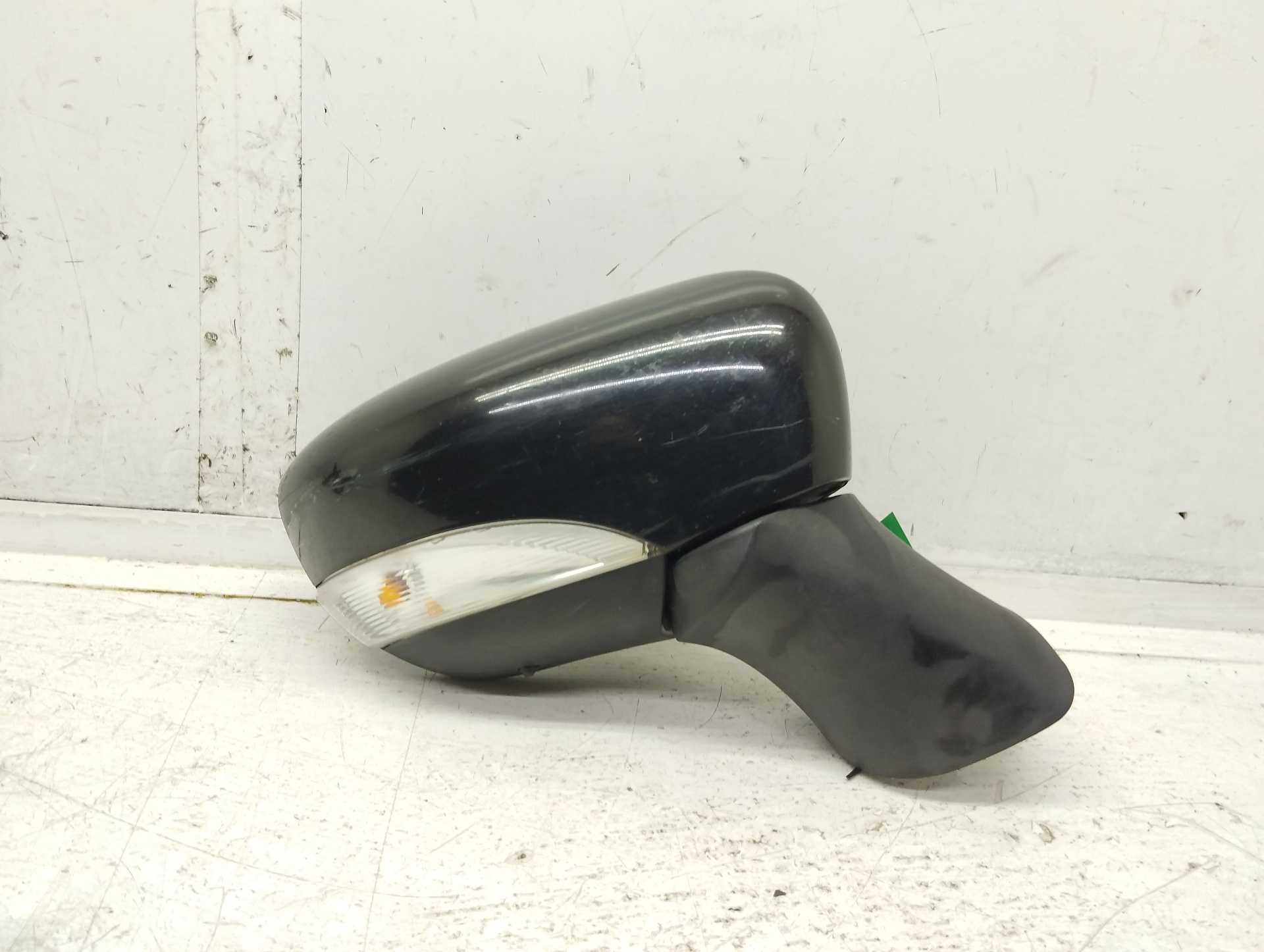 Recambio de retrovisor derecho para renault clio iv 1.5 dci referencia OEM IAM 963016264R  