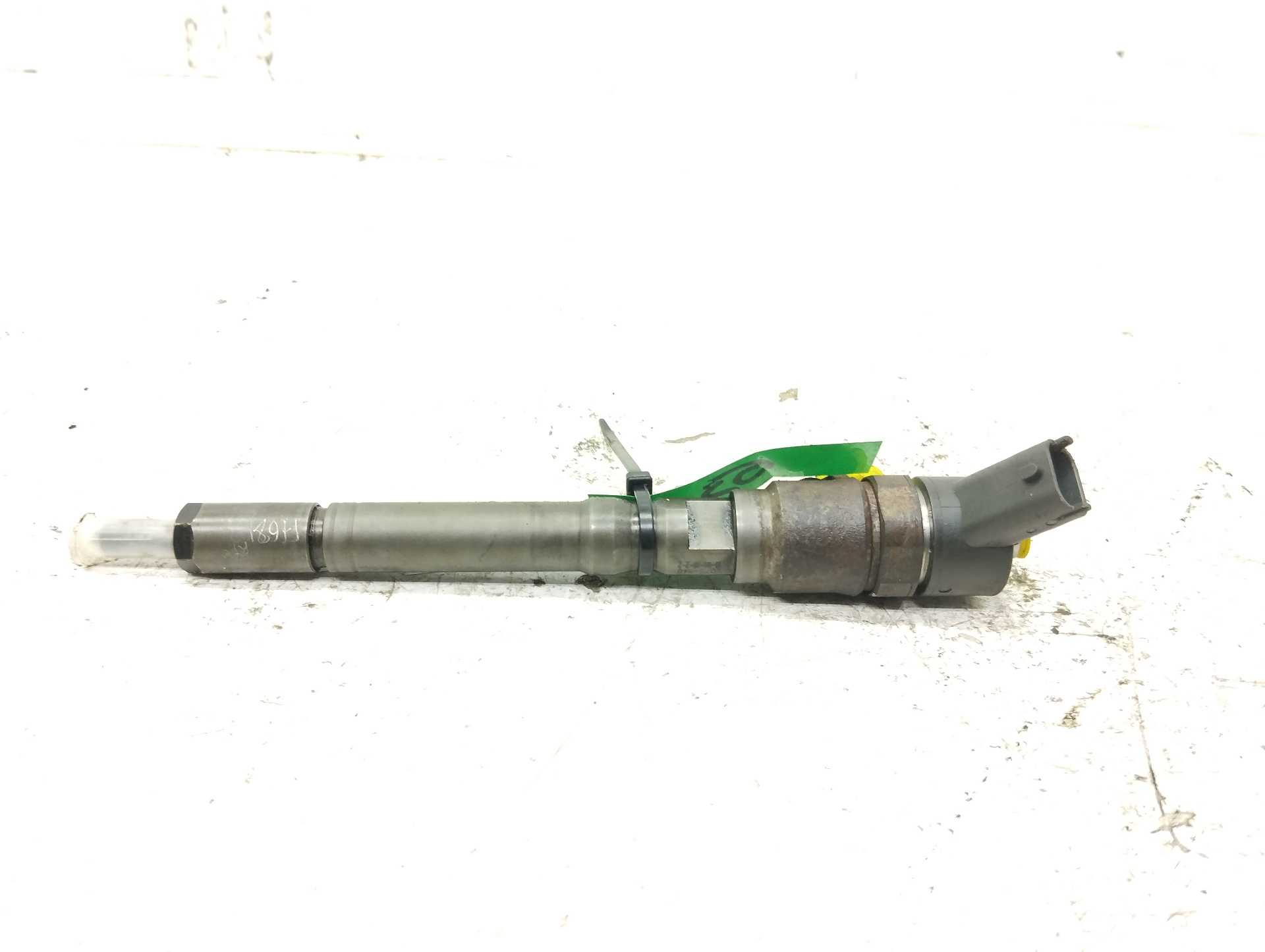 Recambio de inyector para kia cerato 2.0 ex crdi berlina (4-ptas.) referencia OEM IAM 3380027900 0445110126 