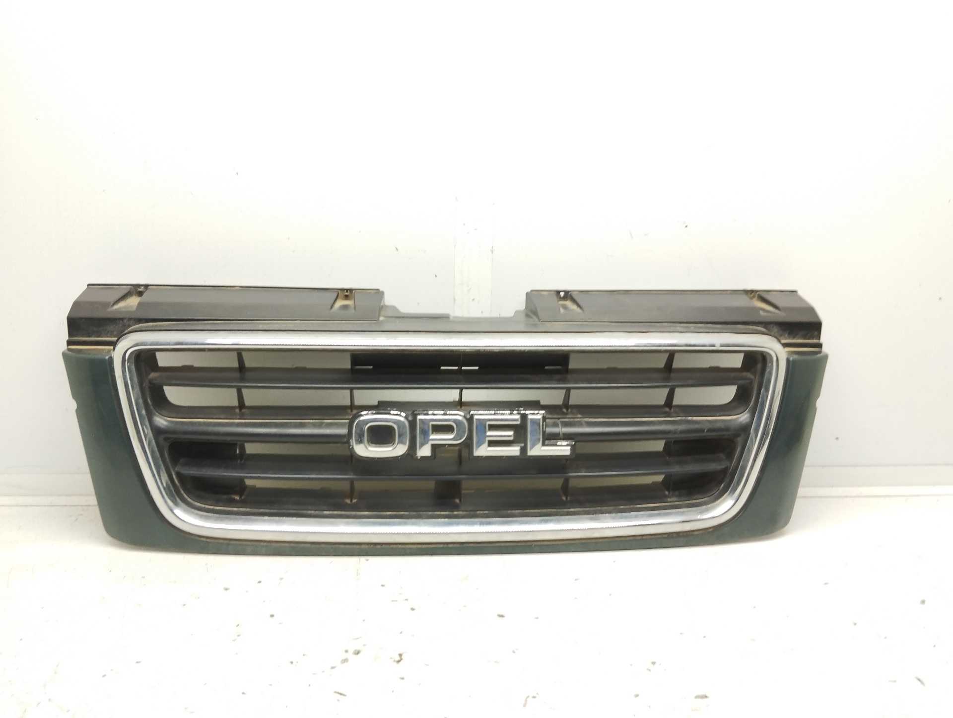Recambio de rejilla delantera para opel monterey básico referencia OEM IAM   