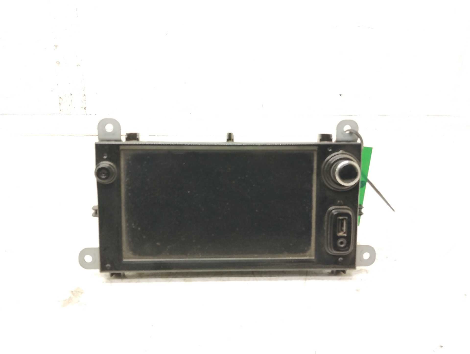 Recambio de sistema audio / radio cd para renault clio iv 1.5 dci referencia OEM IAM 281155249R  