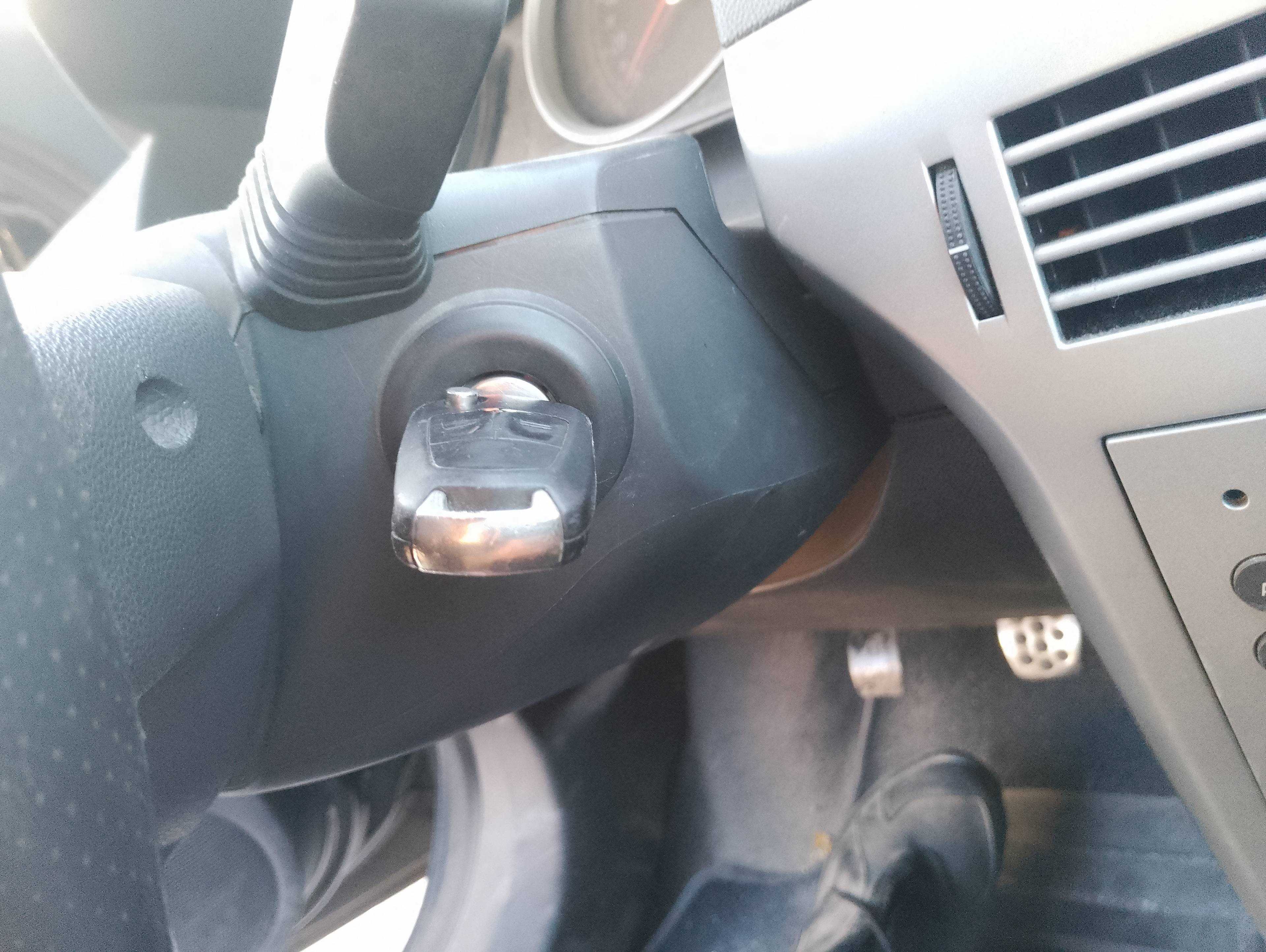 Recambio de conmutador de arranque para opel astra gtc cosmo referencia OEM IAM   