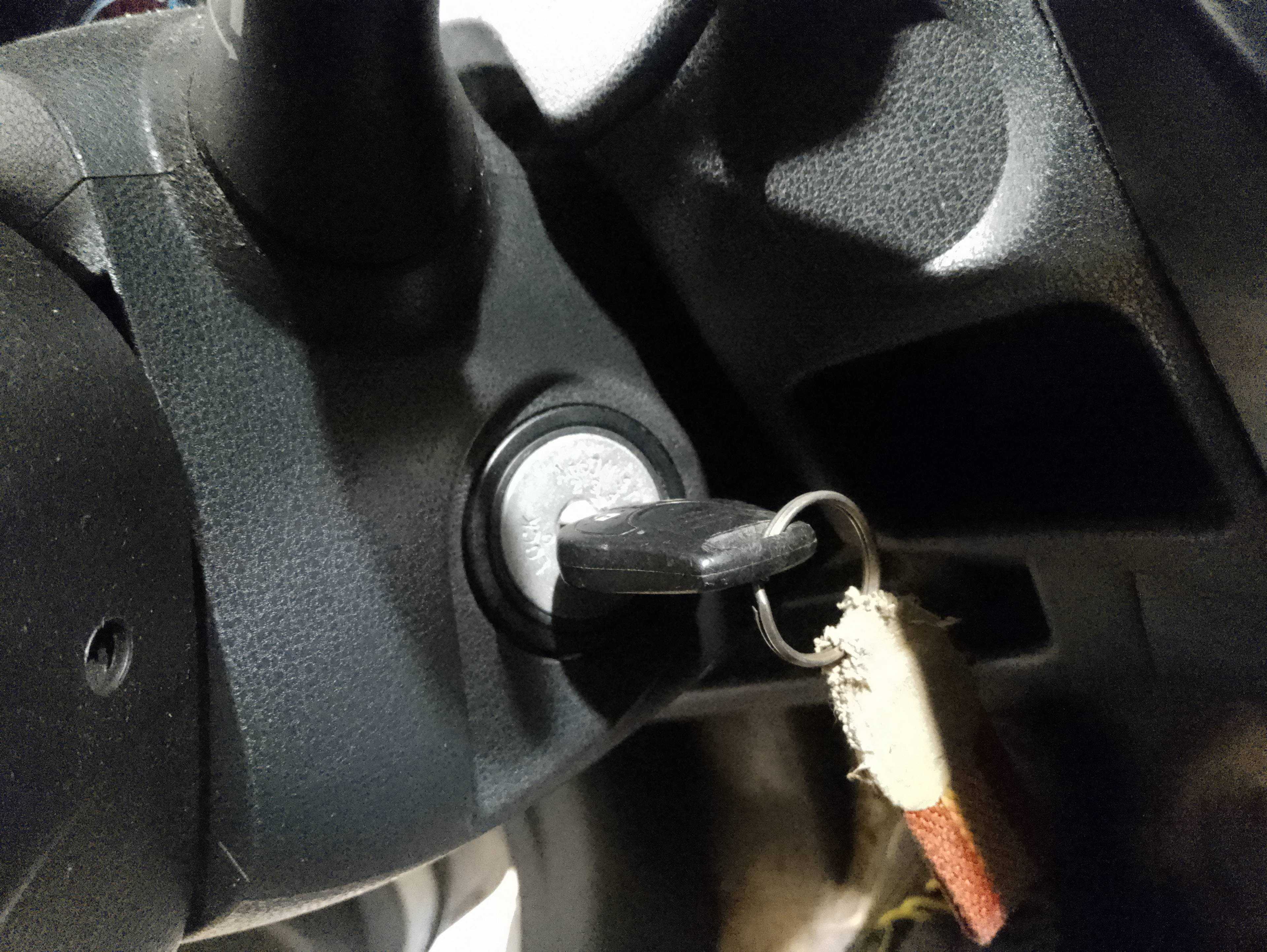 Recambio de conmutador de arranque para nissan note acenta referencia OEM IAM   