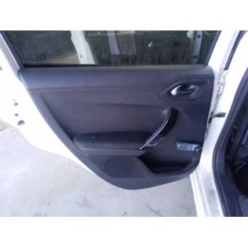 GUARNECIDO PUERTA TRASERA IZQUIERDA 