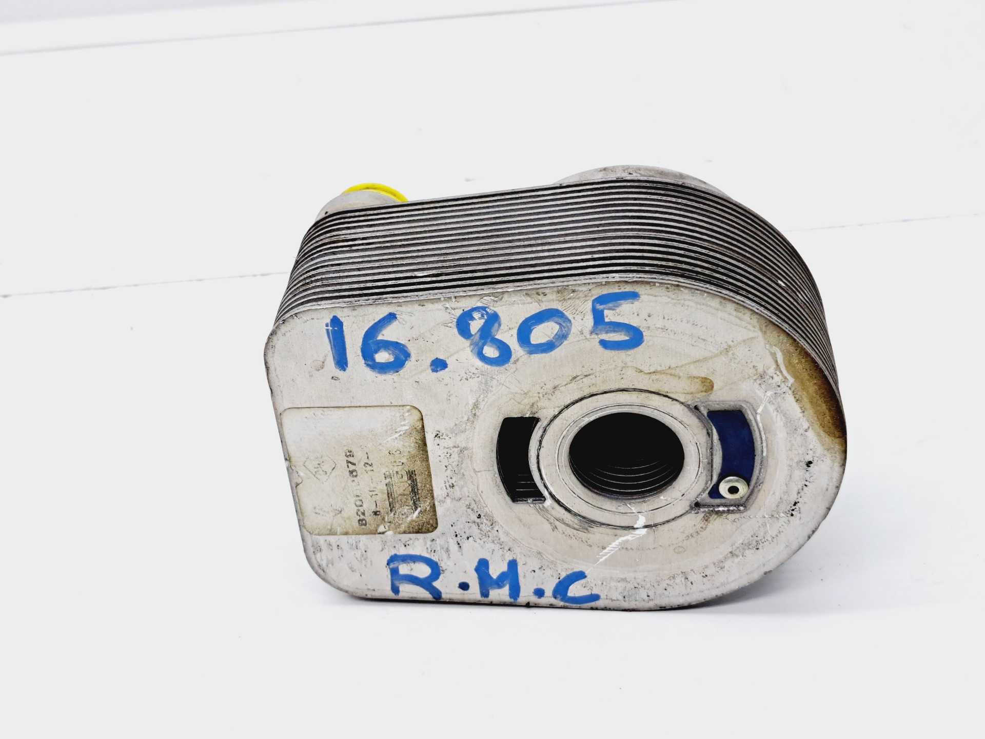 Recambio de enfriador aceite motor para renault scenic ii 1.5 dci diesel referencia OEM IAM 82002679  