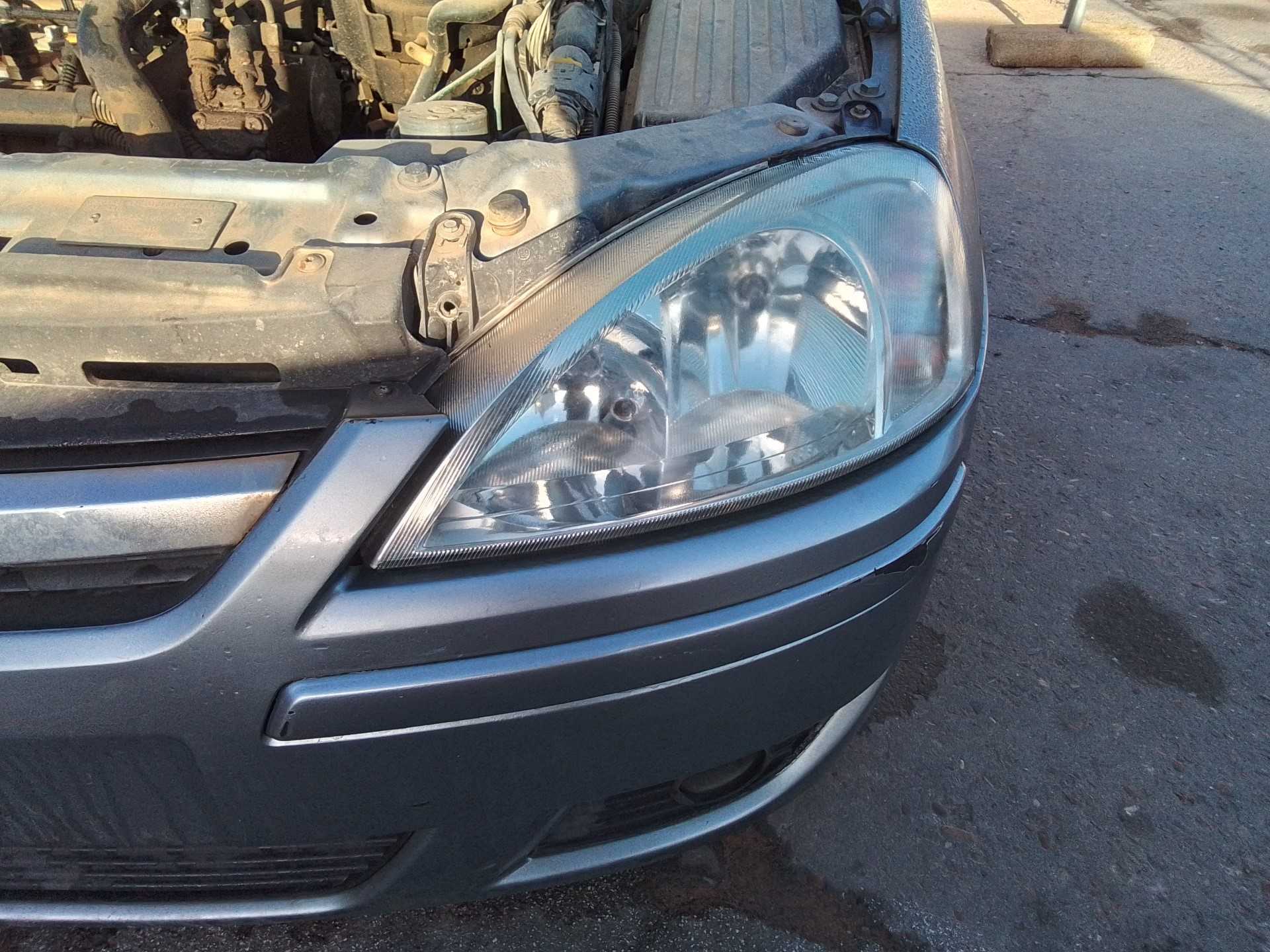 Recambio de faro izquierdo para opel corsa c blue line referencia OEM IAM   