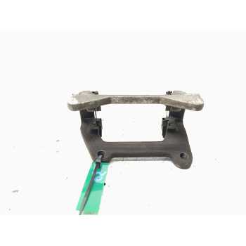 SOPORTE PINZA TRASERO IZQUIERDO 8K0615425 