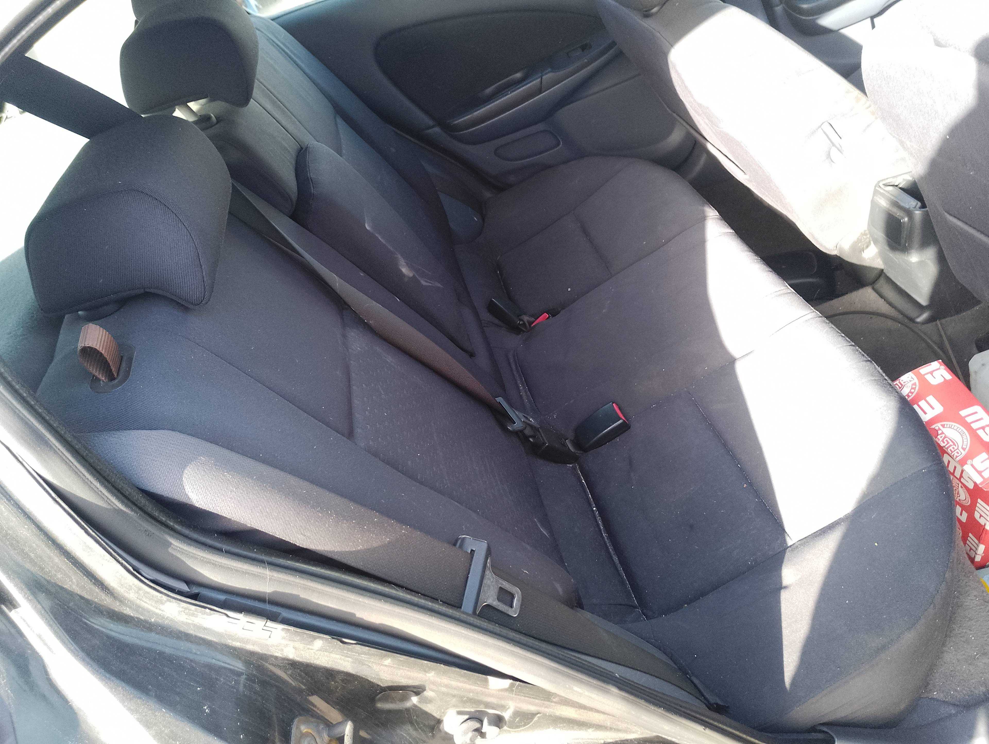 Recambio de asientos traseros para nissan almera (n16/e) acenta referencia OEM IAM   