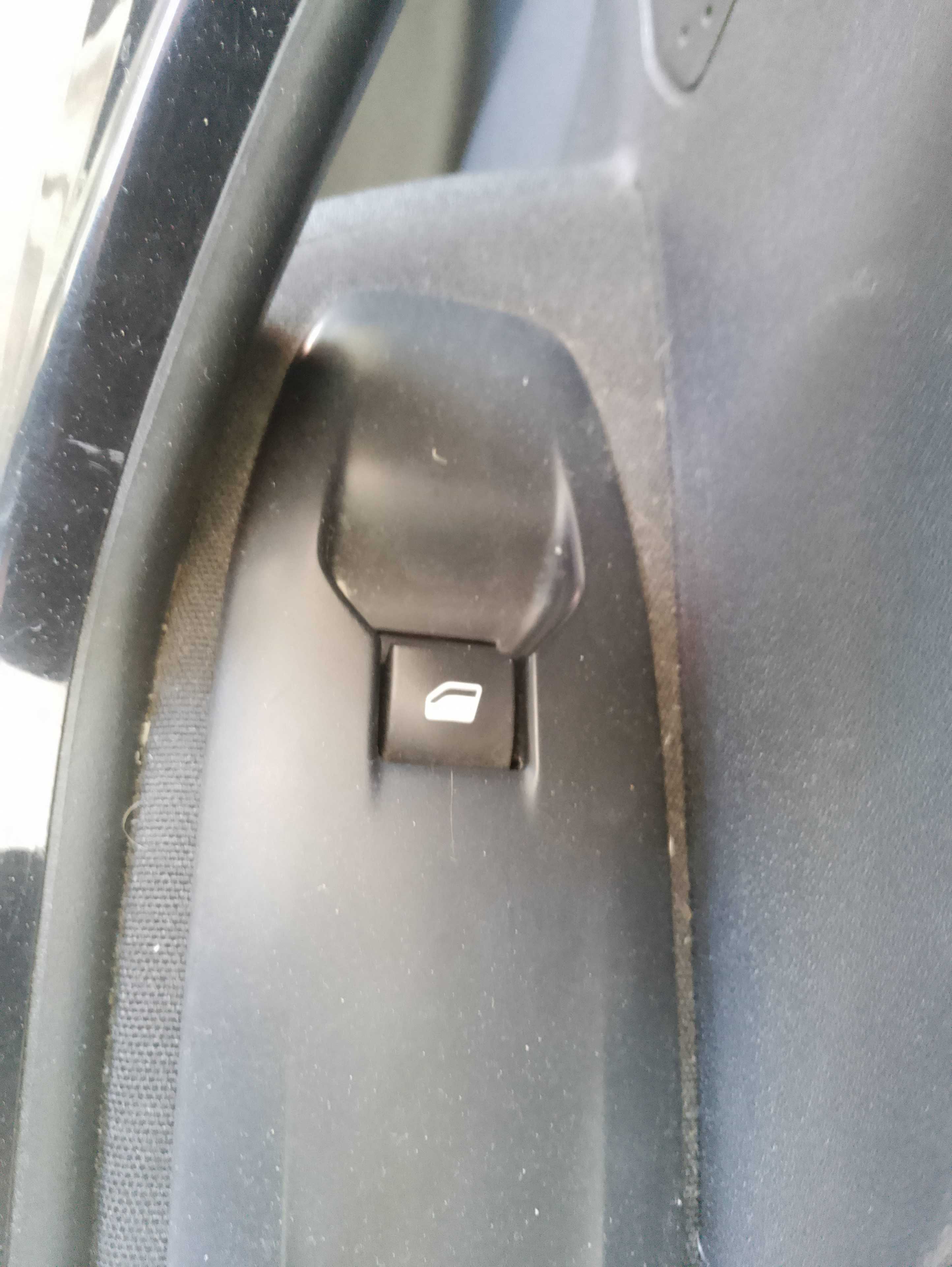 Recambio de mando elevalunas delantero derecho para peugeot 208 active referencia OEM IAM   
