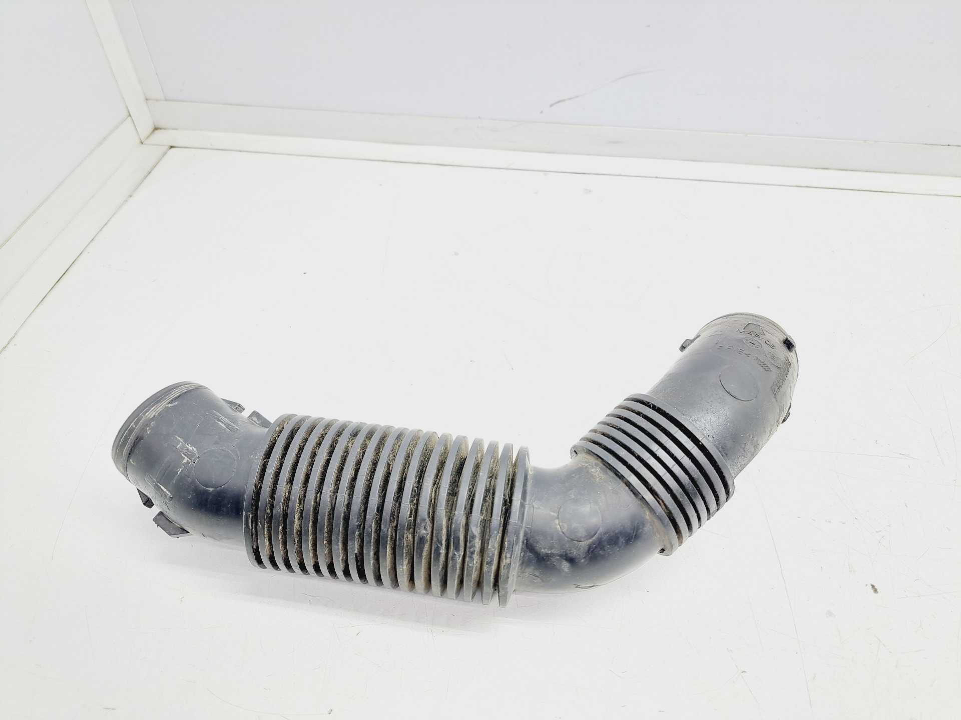 Recambio de tubo de admision para citroën berlingo station wagon sx multispace referencia OEM IAM 9660502880  