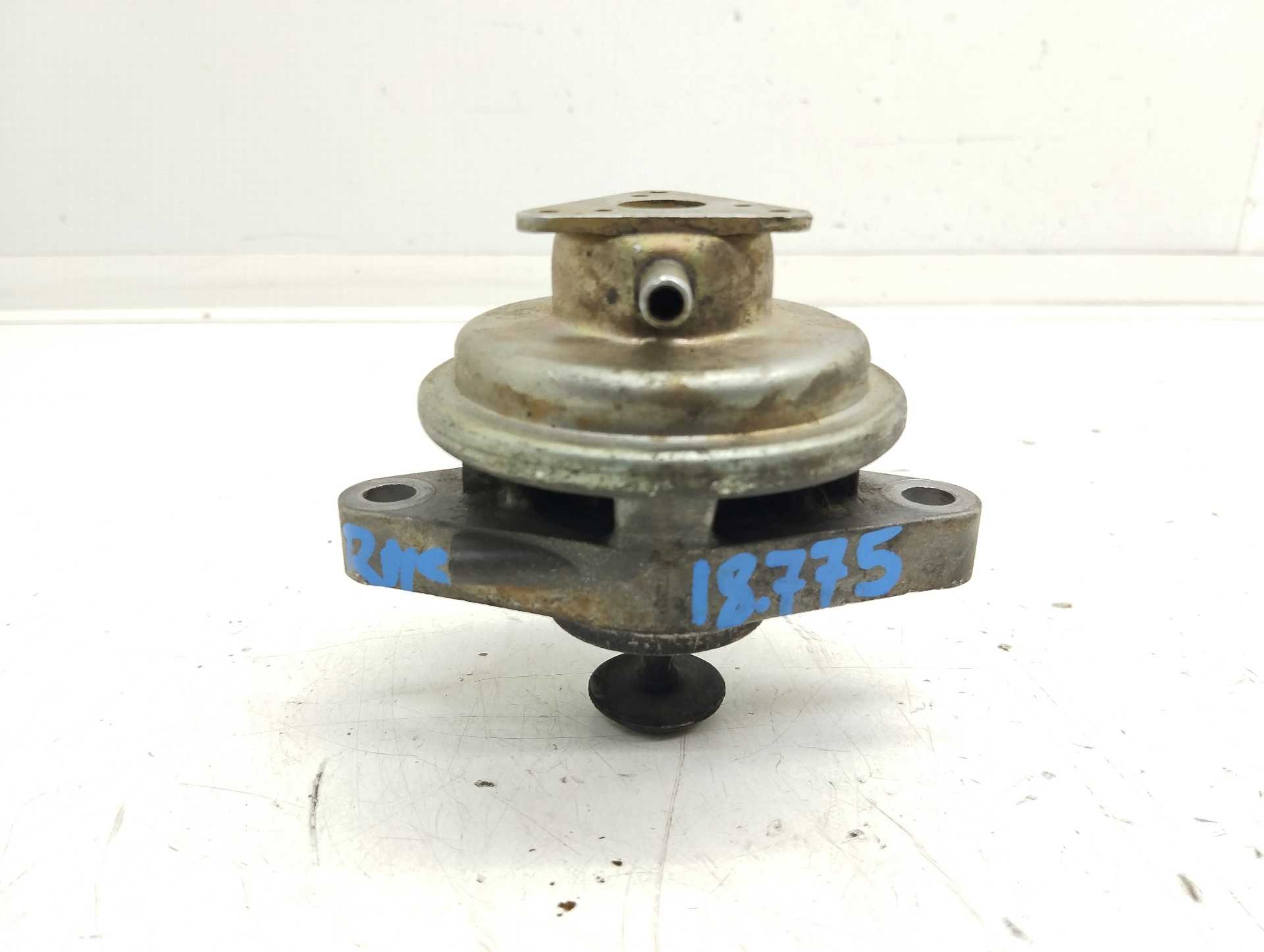 Recambio de valvula egr para opel monterey básico referencia OEM IAM 8971138944  