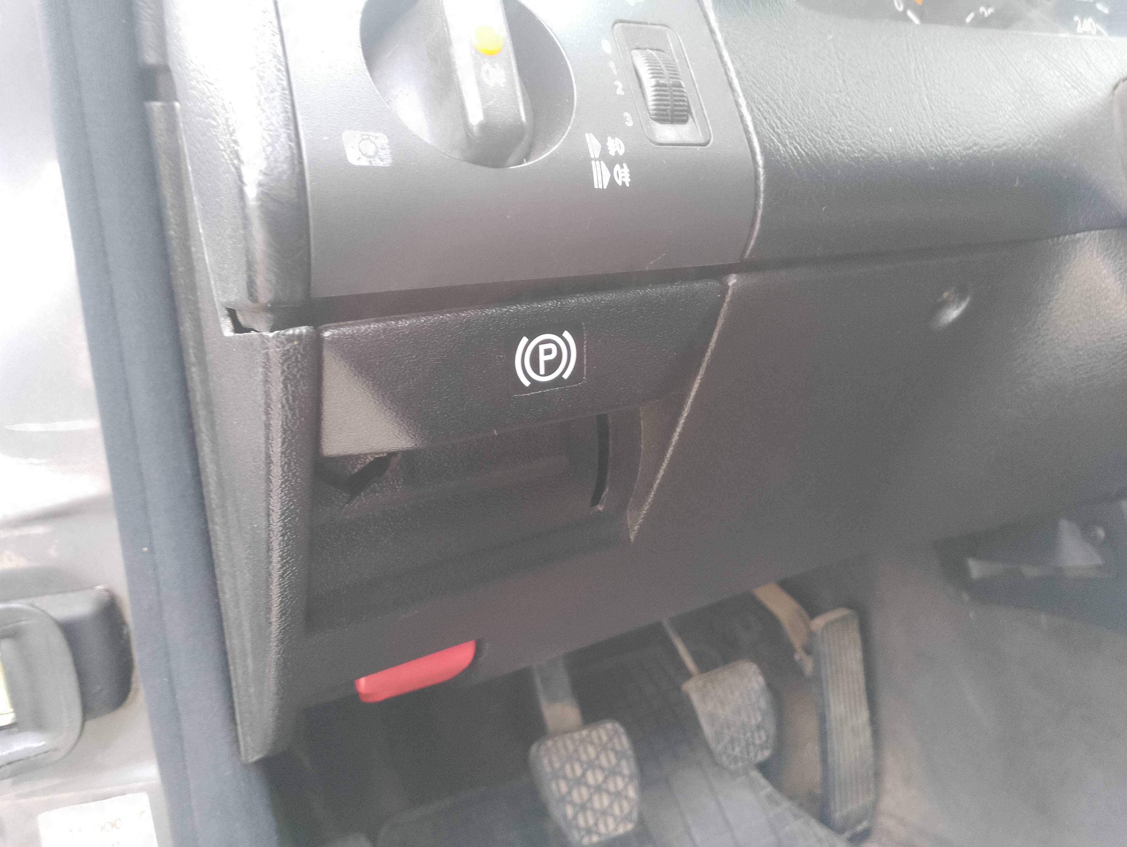 Recambio de palanca freno para mercedes-benz clase c (w202) berlina 180 (202.018) referencia OEM IAM   
