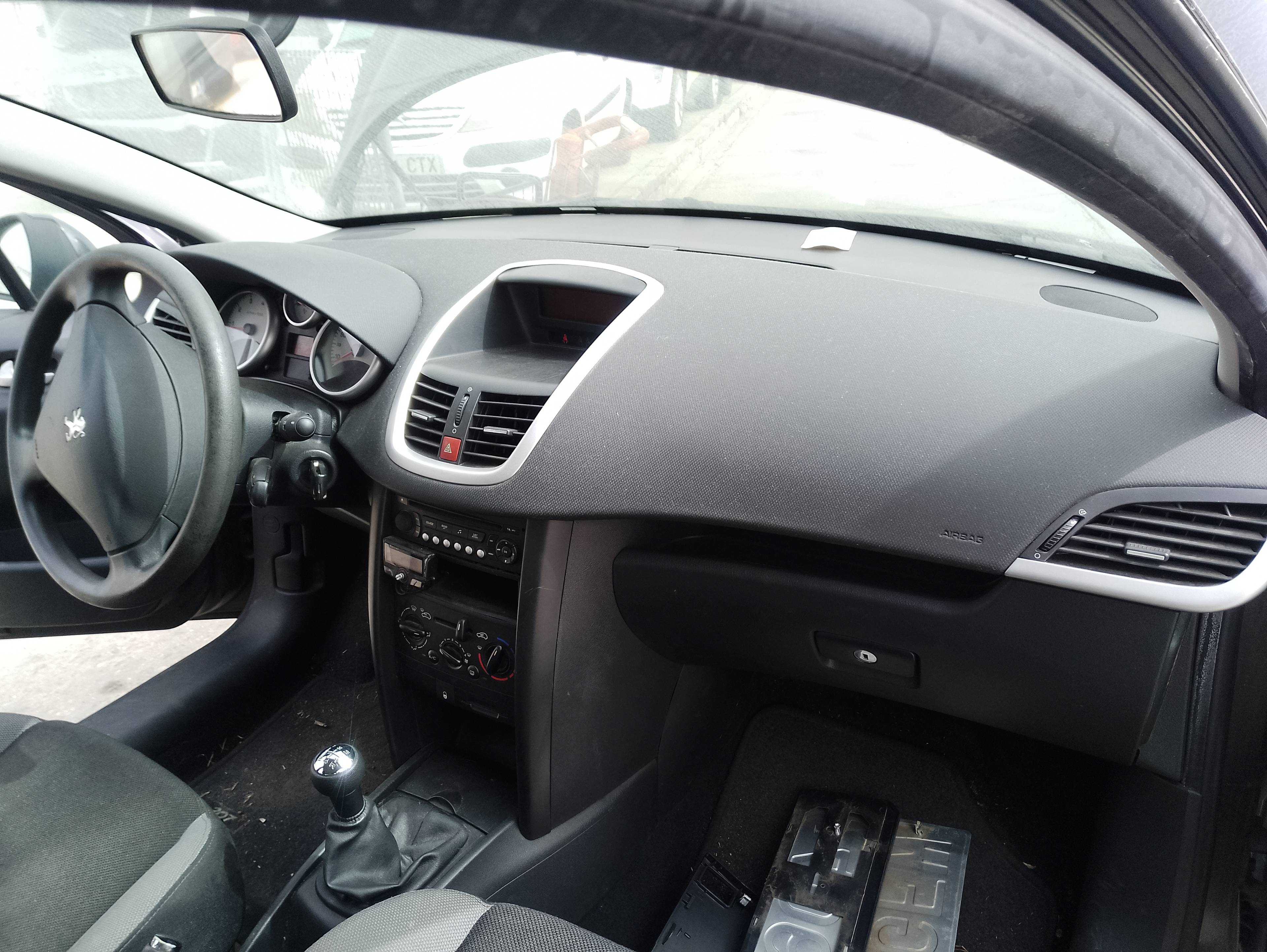 Recambio de salpicadero para peugeot 207 confort referencia OEM IAM   