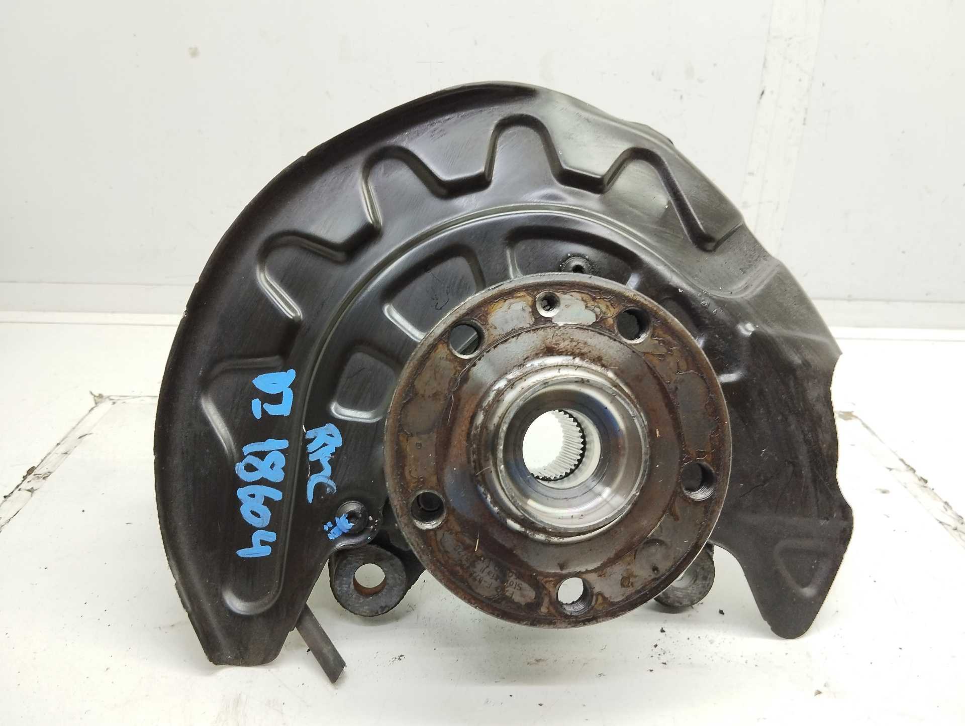 Recambio de mangueta delantera izquierda para volkswagen t-roc 1.5 16v tsi act referencia OEM IAM   