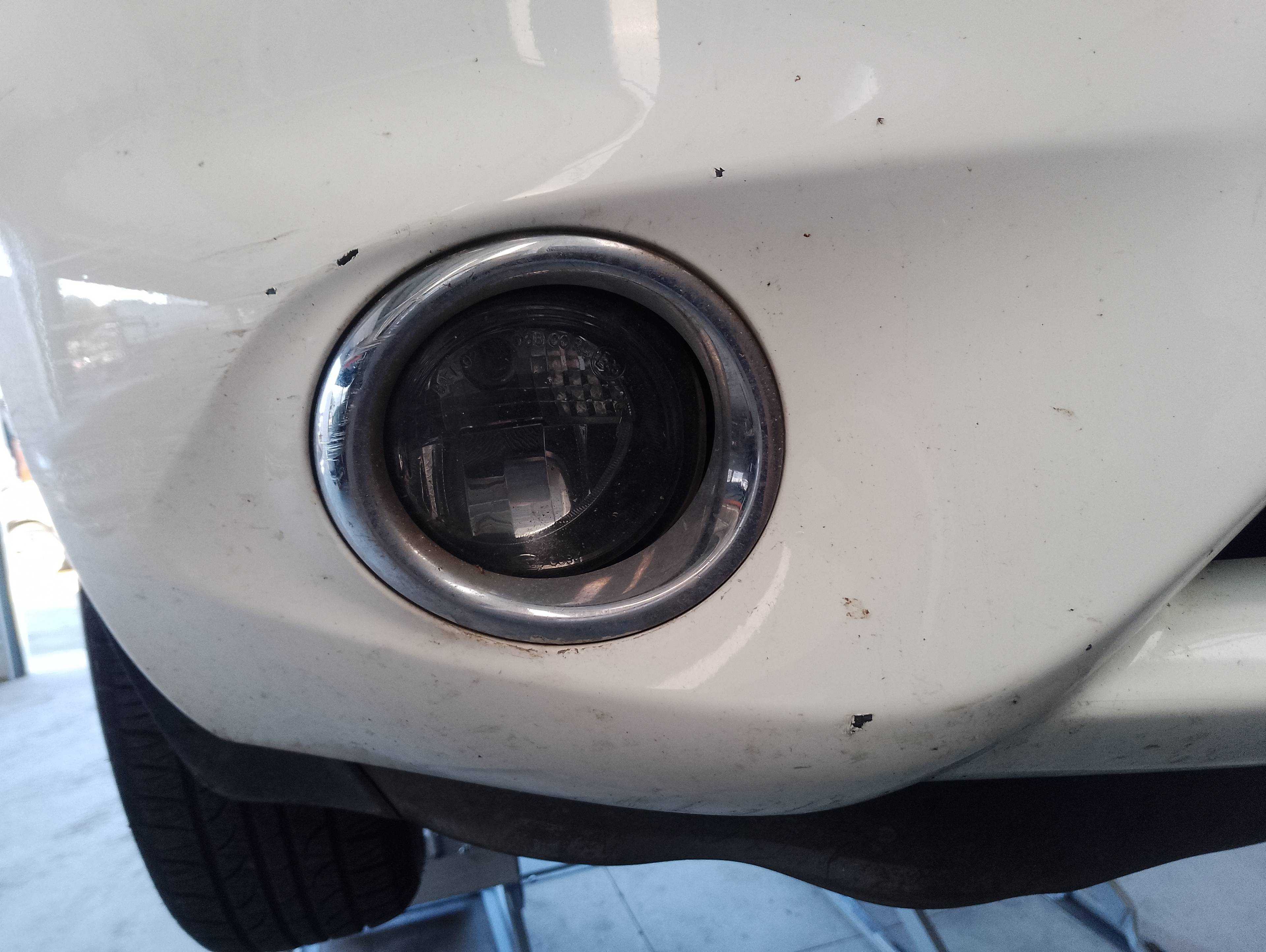 Recambio de faro antiniebla derecho para nissan note acenta referencia OEM IAM   