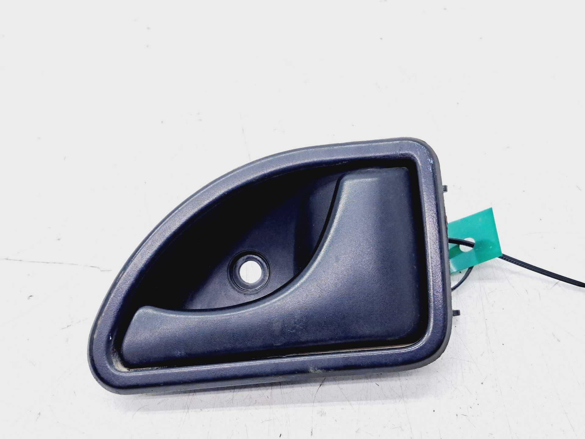 Recambio de maneta interior delantera derecha para renault kangoo (f/kc0) authentique referencia OEM IAM 8200247803  