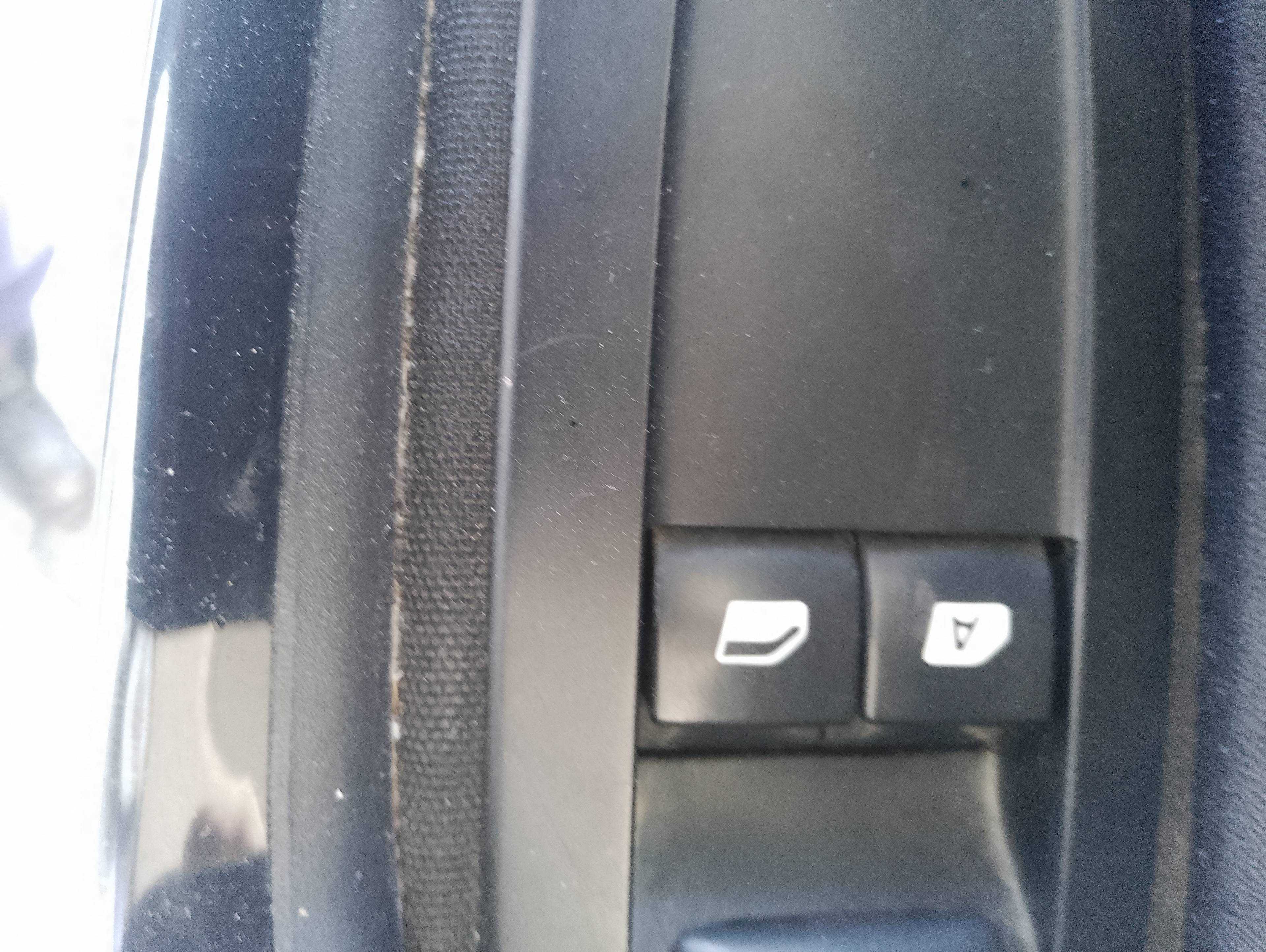 Recambio de mando elevalunas delantero izquierdo para peugeot 208 active referencia OEM IAM   