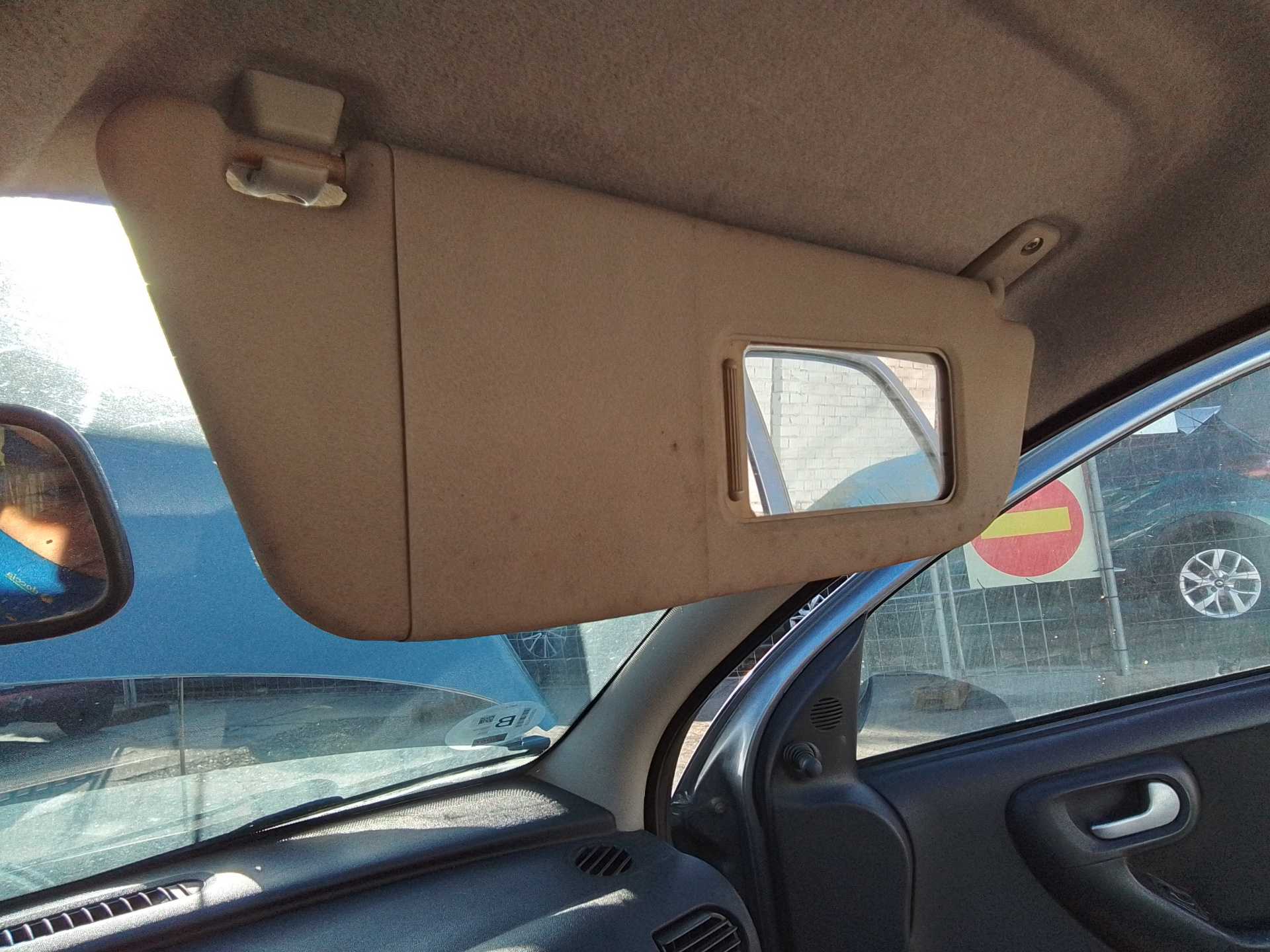 Recambio de parasol derecho para opel corsa c blue line referencia OEM IAM   